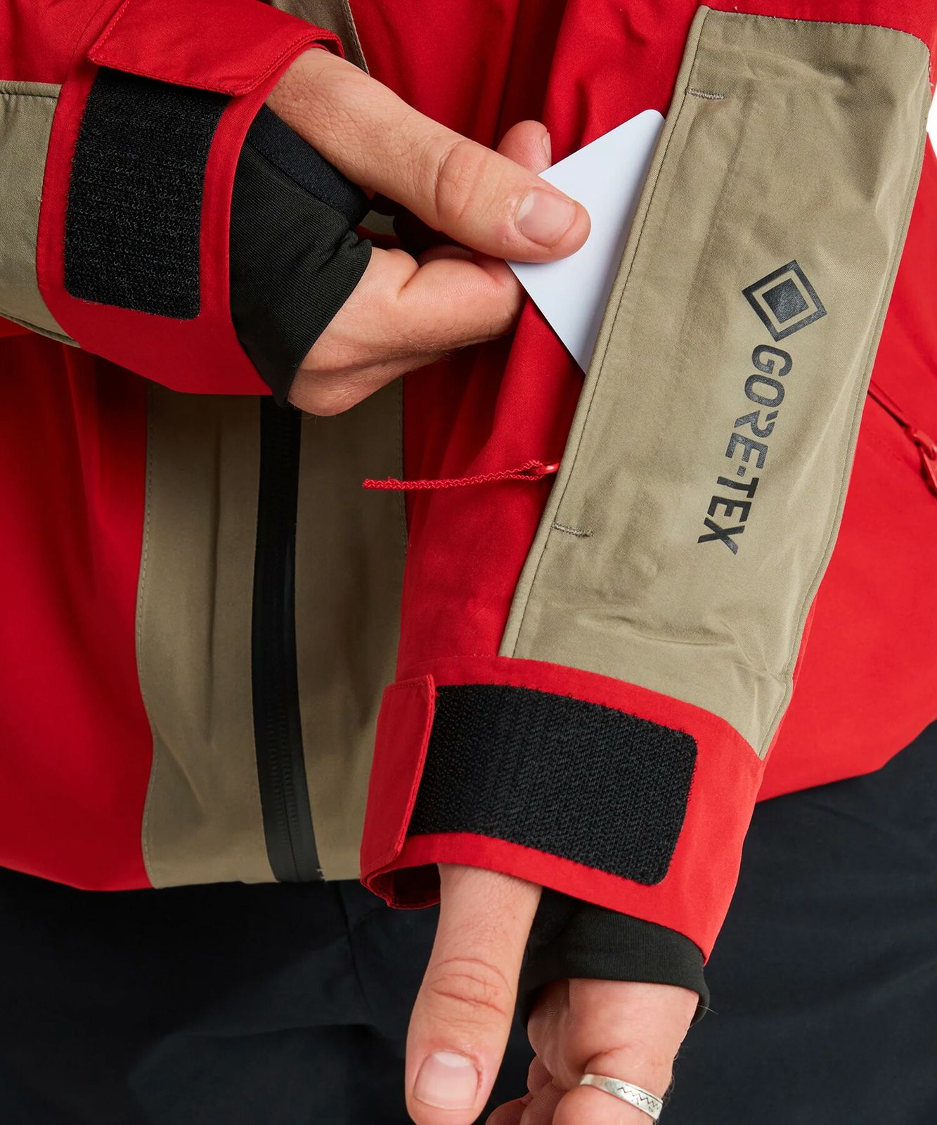 2526】新品 QUIKSILVER クイックシルバー スノーボード ウェア 