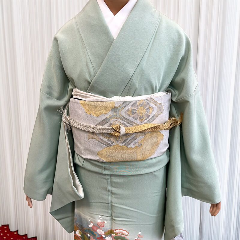 色留袖 留袖 袋帯 4点セット 袷 レディース 正絹 薄緑 松 和柄 お祝い柄 三つ紋 身丈163.5 cm 裄丈66.5 式典 M～Lサイズ相当