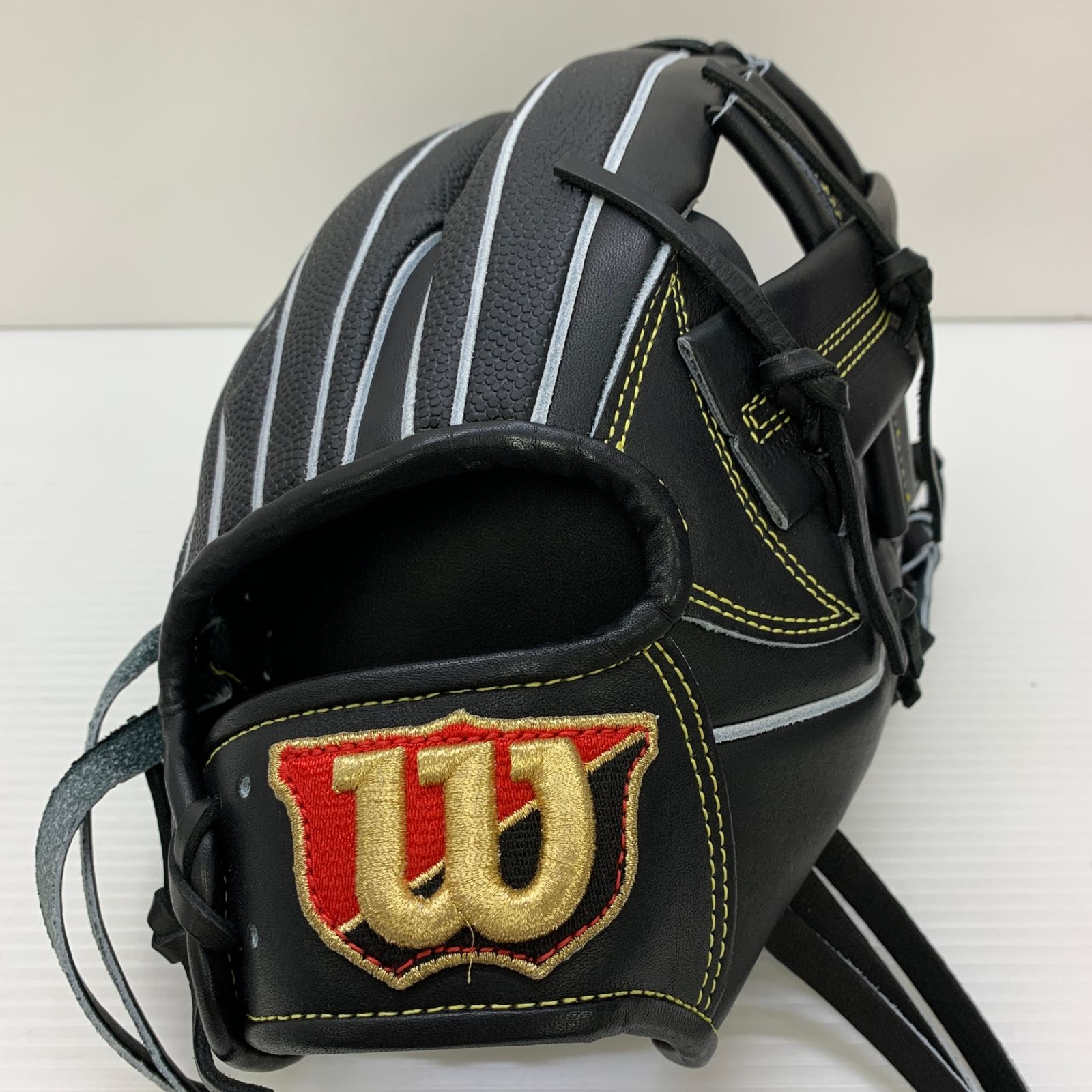 ウィルソン Wilson ウィルソンスタッフ 硬式 大人 一般 内野手用 グローブ グラブ 右投げ 野球 7209