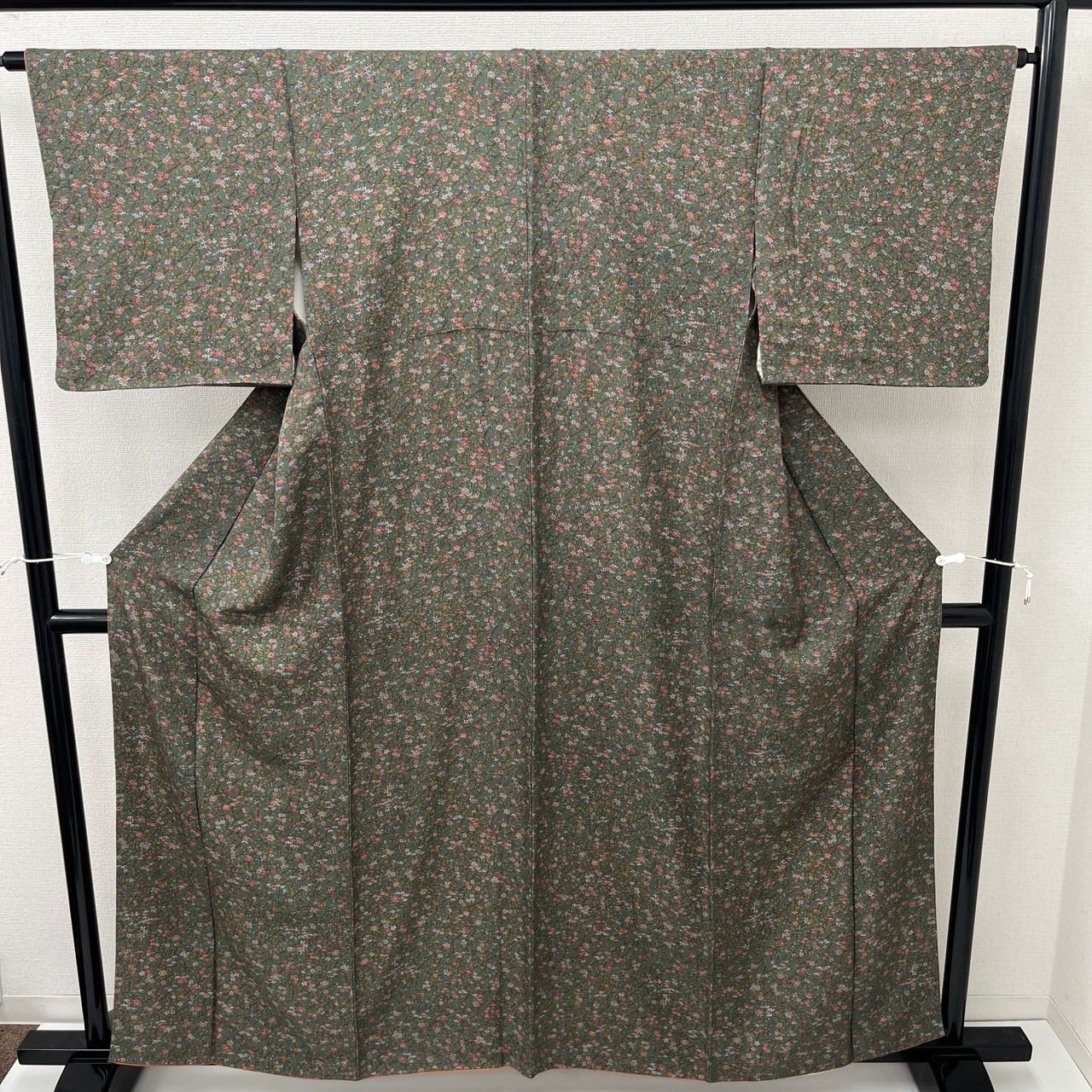 小紋 正絹 裄65 小花の美しい染め 袷 着物 MK-2323 - メルカリ