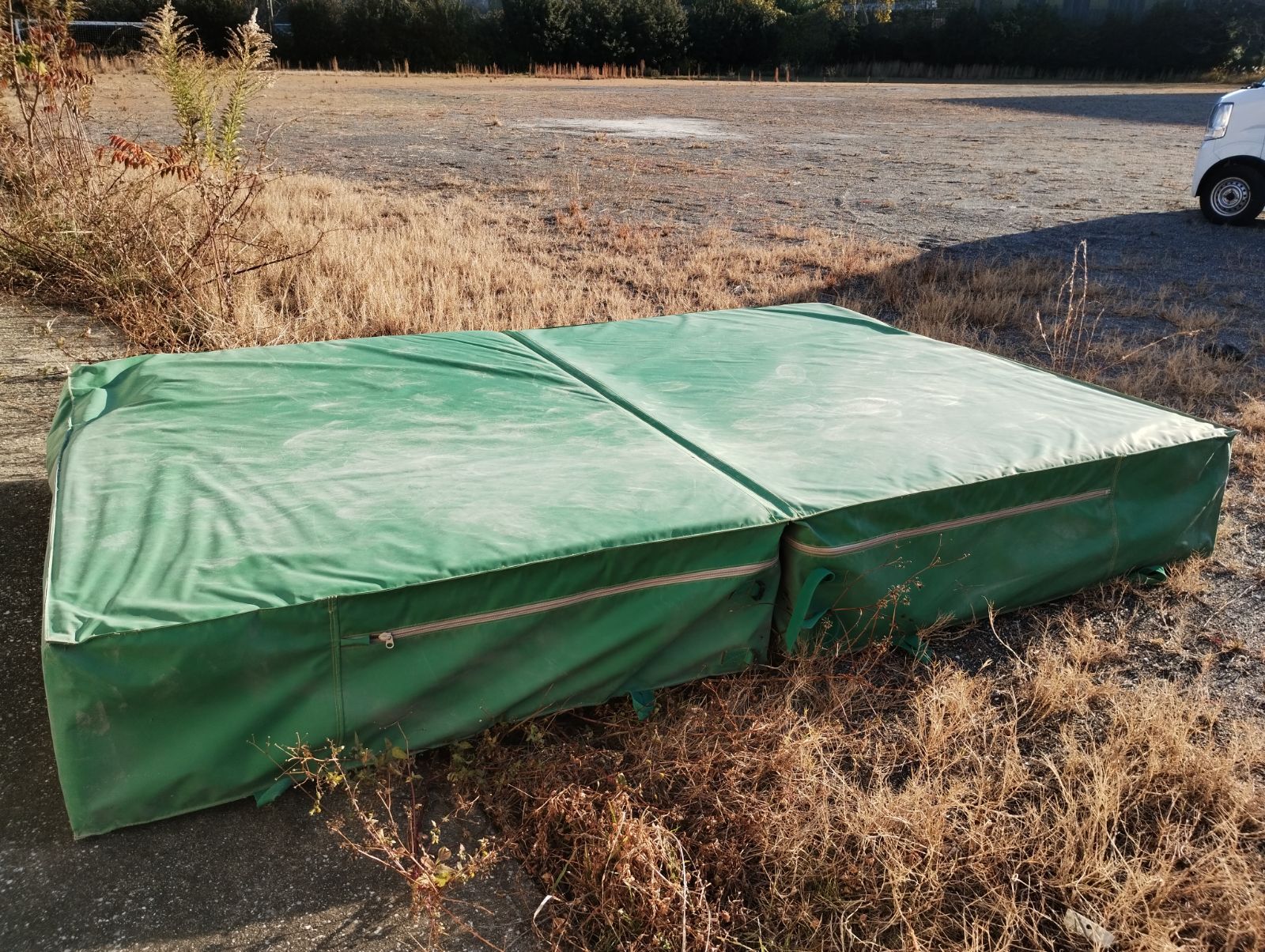 器械体操マット 折りたたみ式