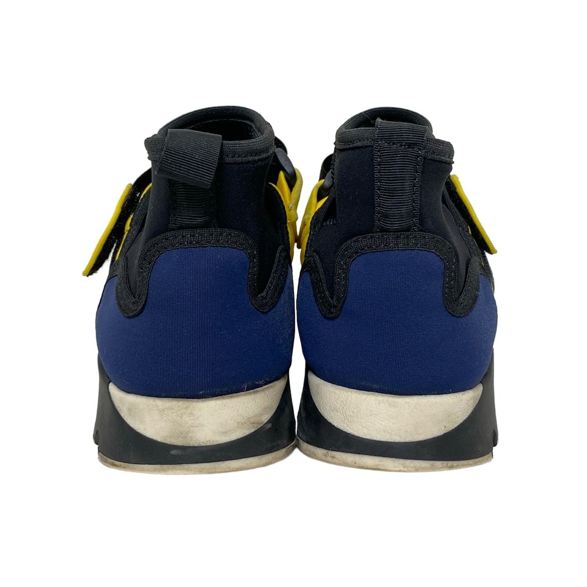 - 黒×イエロー×ダークネイビー