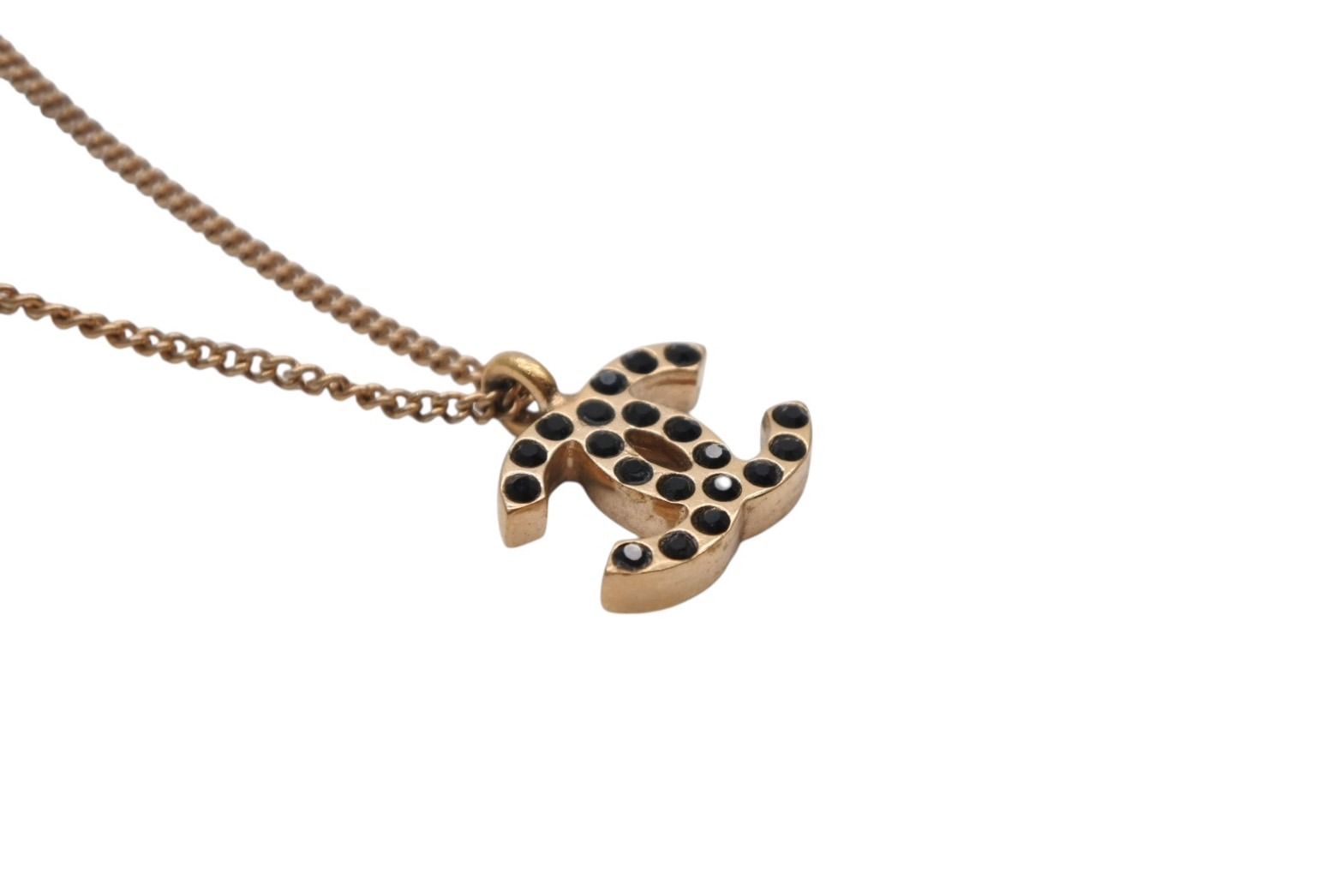  CHANEL シャネル ココマーク ブラック ラインストーン ネックレス 7 g 01 A メタル ゴールド ロゴ 4 c 069442 ネックレス アクセサリー