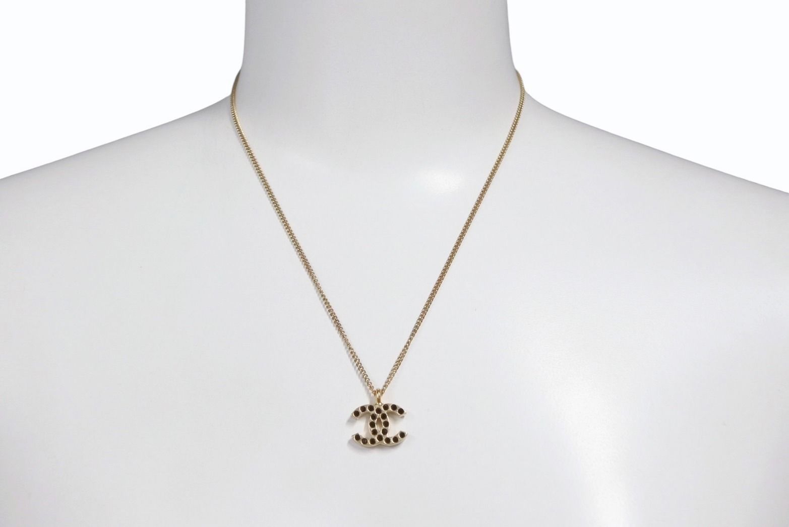 ラインストーン ネックレス