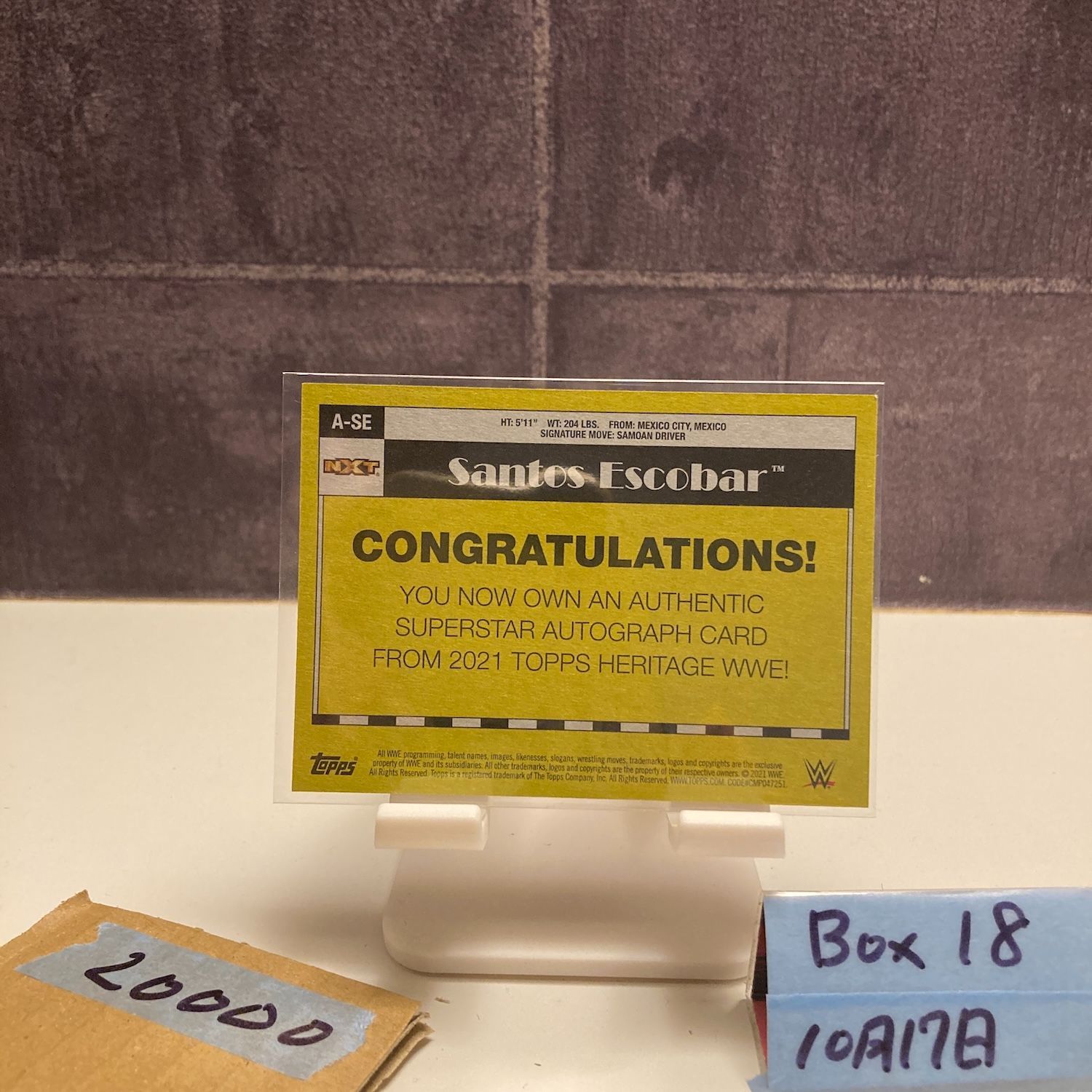 2021 Topps Heritage Santos Escobar 34/50 直筆サインカード WWE NXT