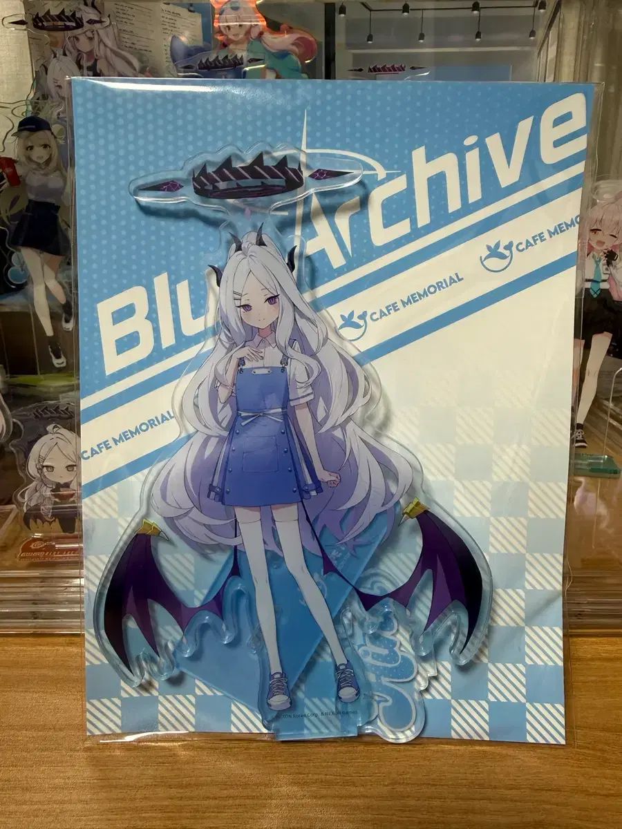 ブルーアーカイブ・ブルアカ カニ ブックメモリアル カフェ 氷川 日菜