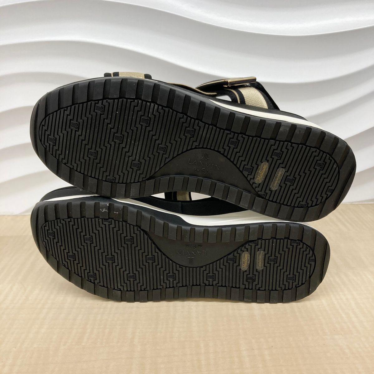 バックストラップ サンダル