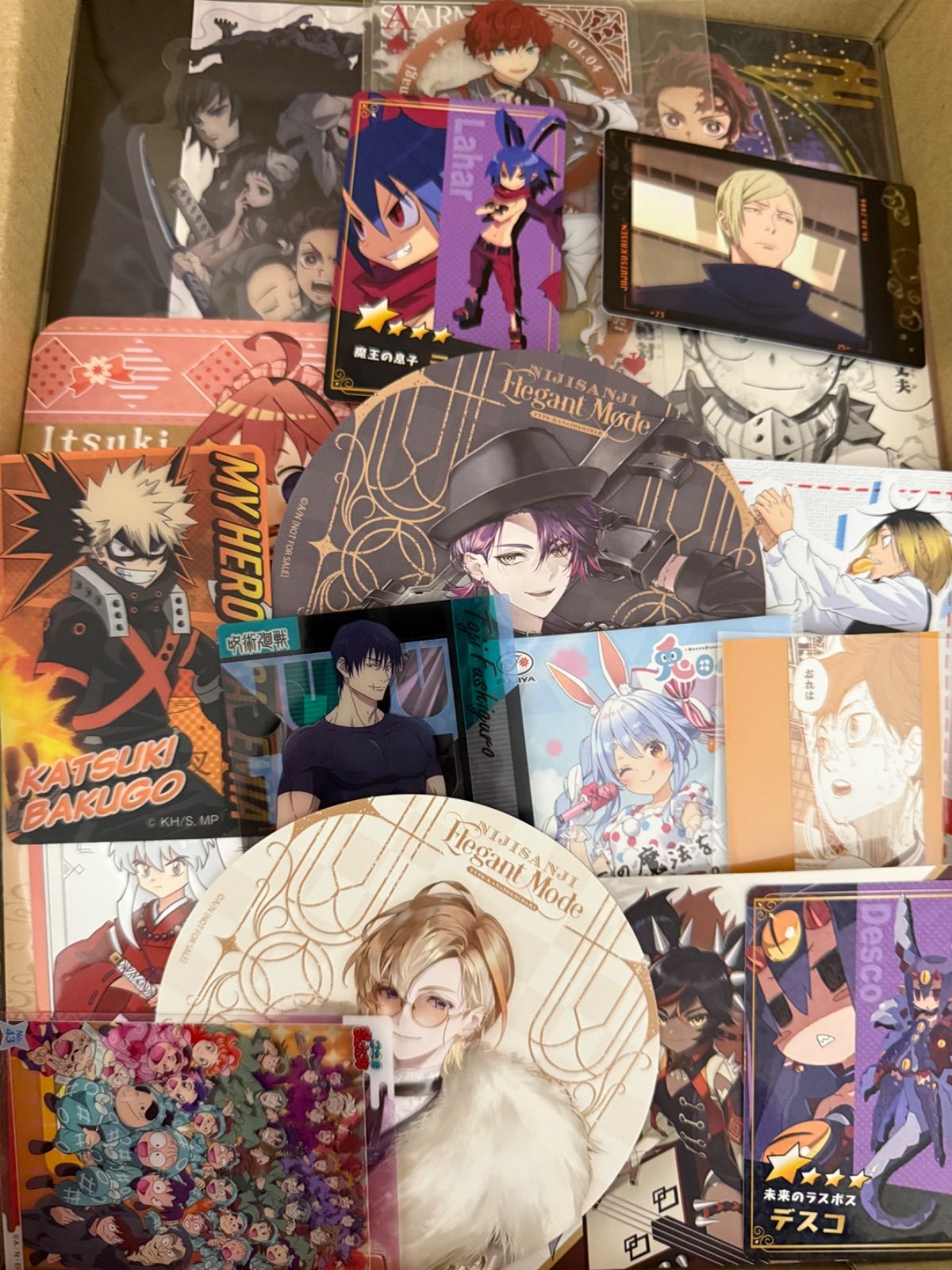 紙類 アニメ ゲーム まとめ売り 大量 コースター ポストカード カード