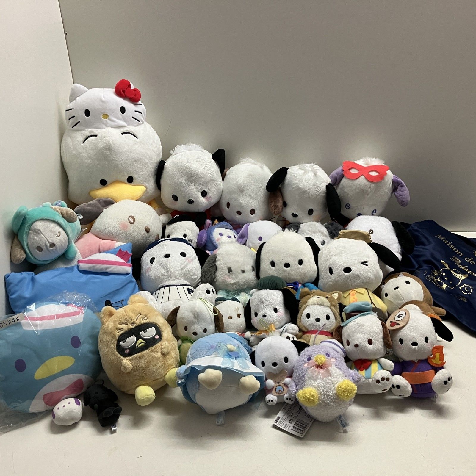 ◇ 【ジャンク品】 Sanrio サンリオ 34点 まとめ商品 はぴだんぶい