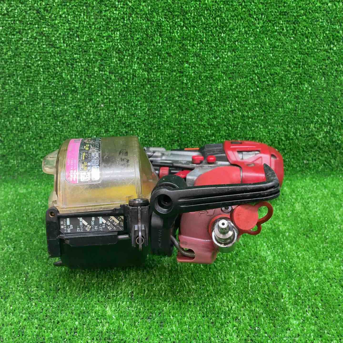 高圧エア釘打ち機