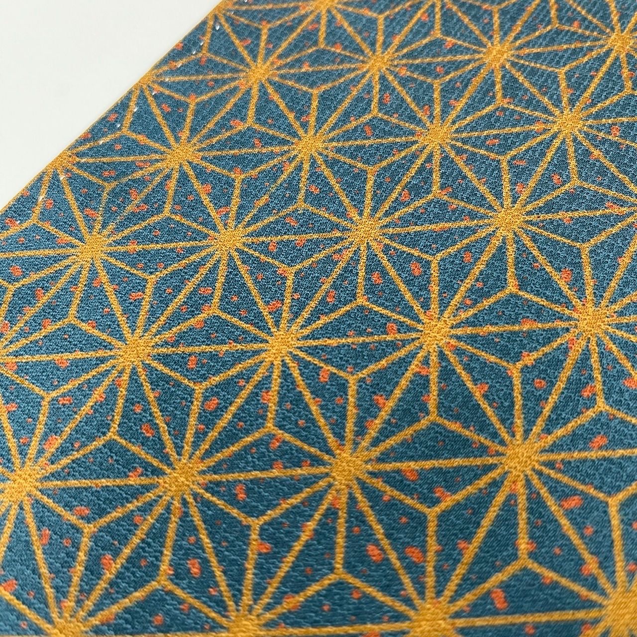 小紋 正絹 裄68 染めの麻の葉 しつけ糸 袷 着物 MK-2299 - メルカリ