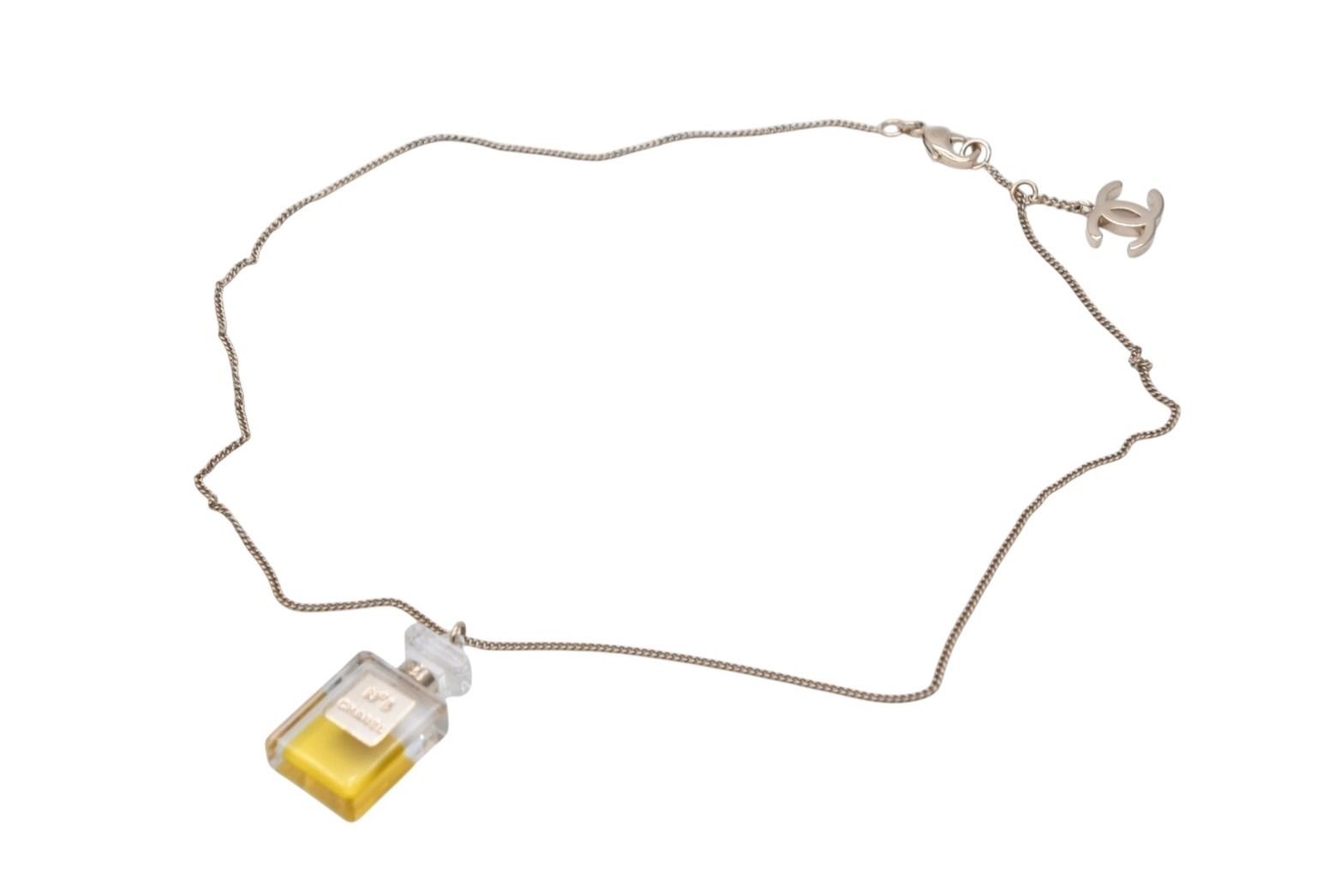 CHANEL シャネル ココマーク No.5 ボトルモチーフ ネックレス GP ゴールド金具 香水 ロゴ ジュエリー 09 A 6 g 4 c 069463