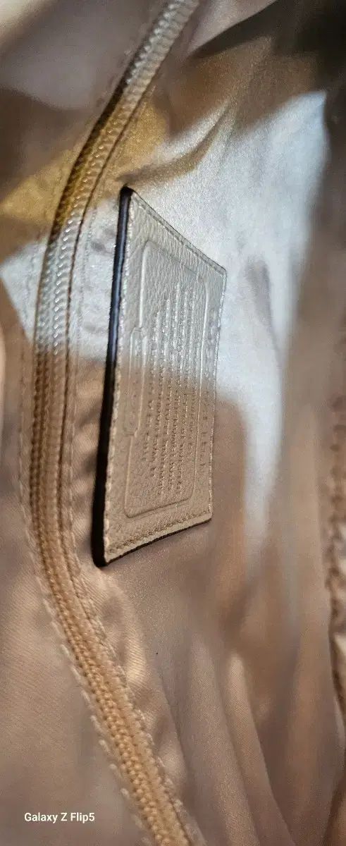 アイボリー トートバッグ