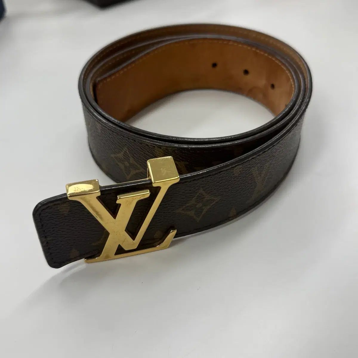 100 40 Louis Vuitton ルイヴィトン モノグラム ベルト 編み込み