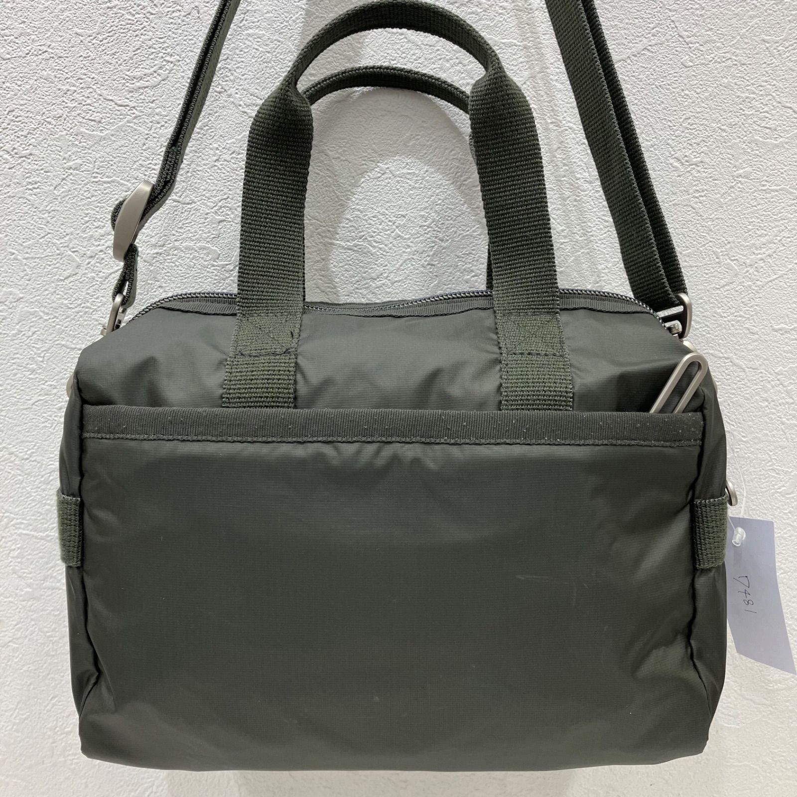 ショルダーバッグ