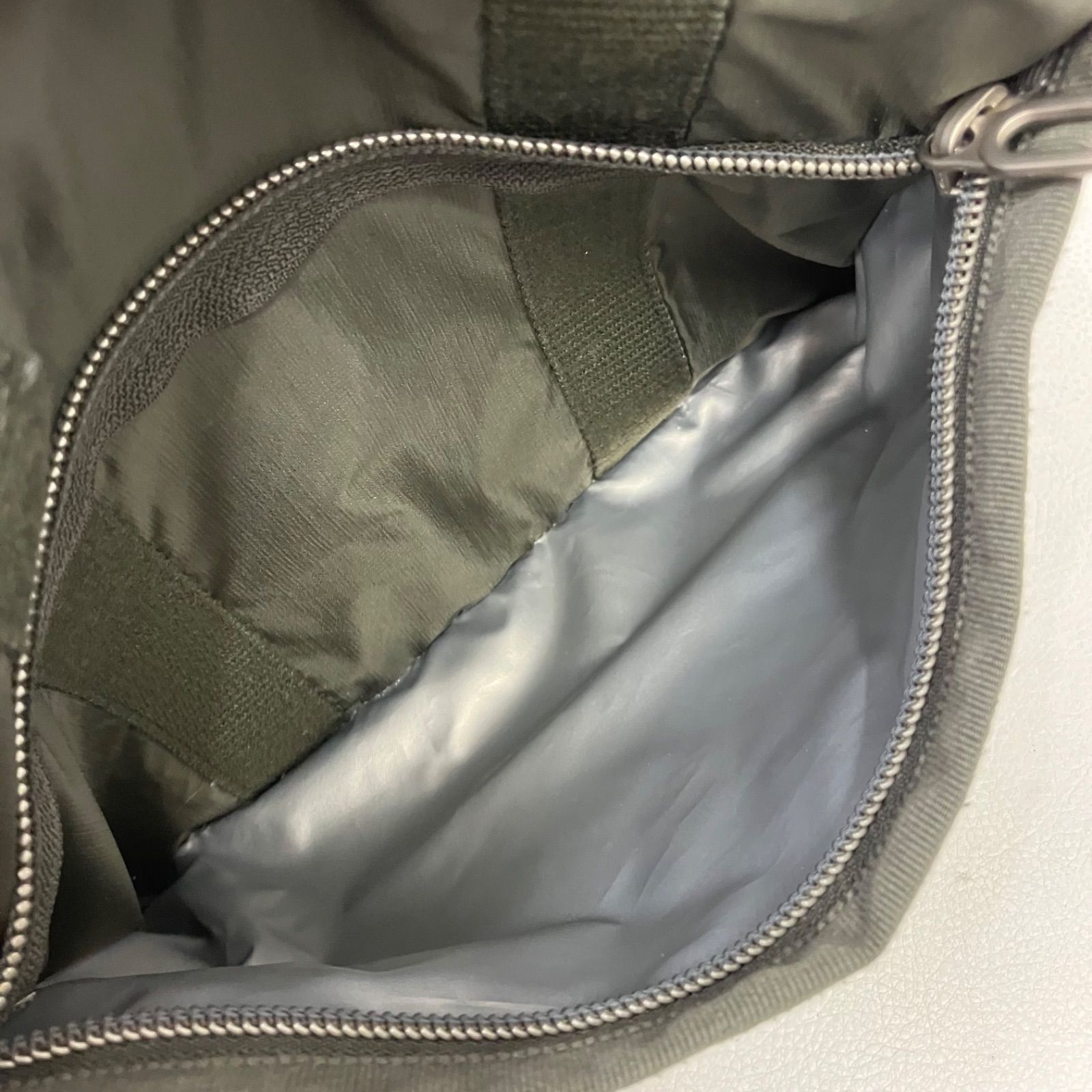  7481 LeSportsac レスポートサック ハンドバッグ 2 way ショルダーバッグ エッセンシャル UPTOWN SATCHEL アップタウンサッチェル カーキ系 ナイロン 軽量 レディース ショルダーバッグ ショルダーバッグ