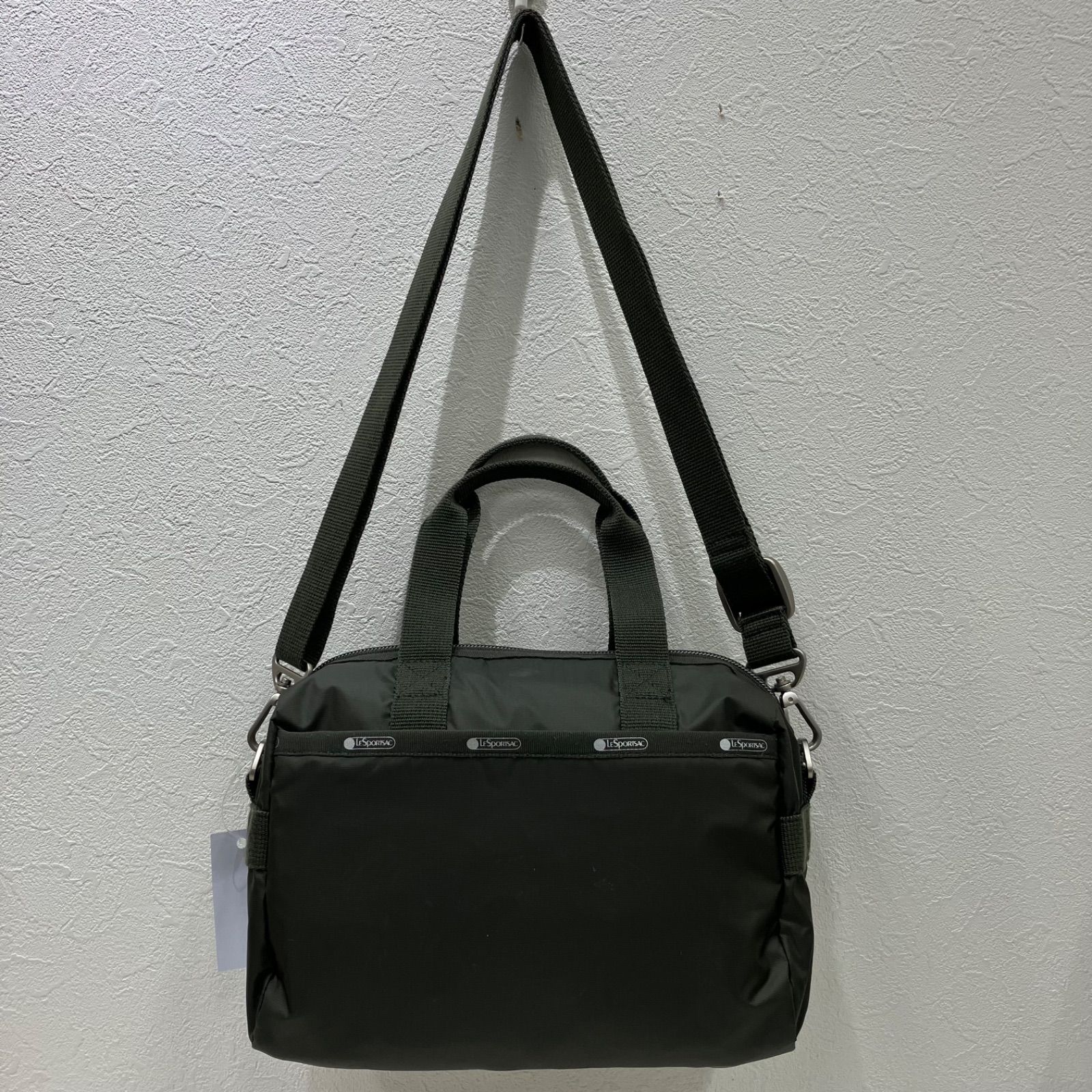 7481 LeSportsac レスポートサック ハンドバッグ 2 way ショルダーバッグ エッセンシャル UPTOWN SATCHEL アップタウンサッチェル カーキ系 ナイロン 軽量 レディース