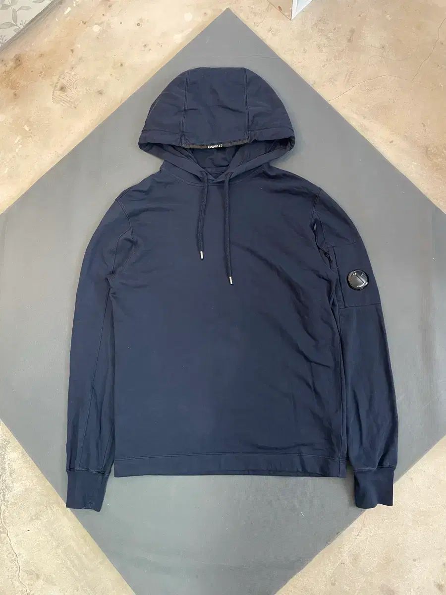 聖杯 西洋彫刻 ダークサタニズム