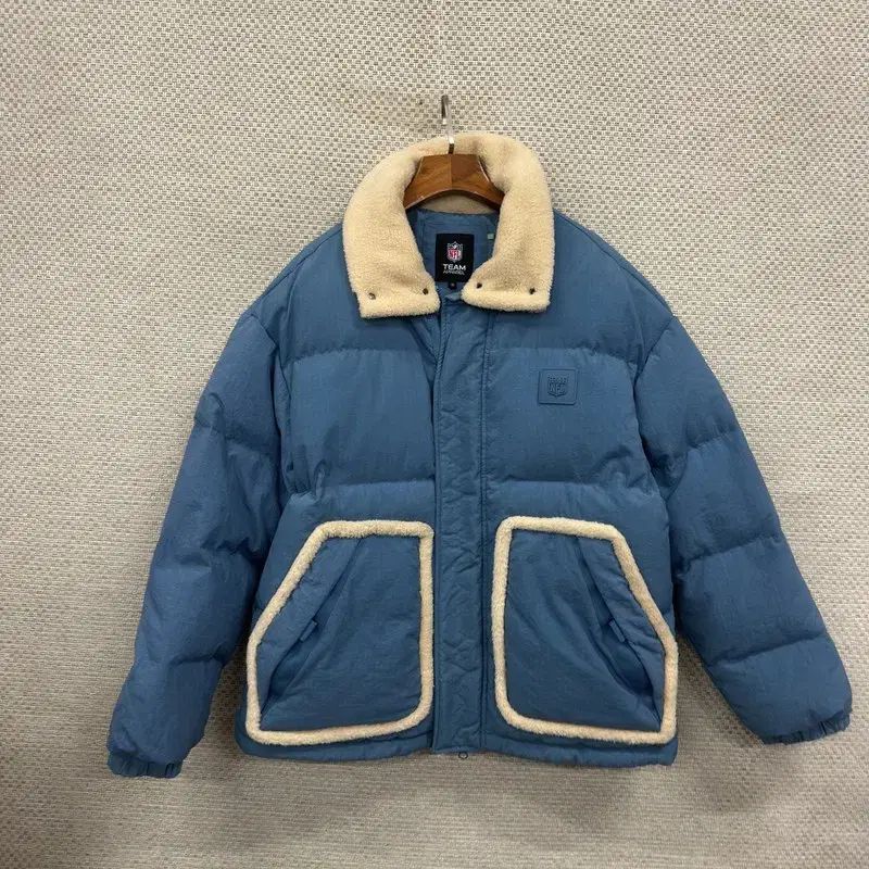 NFL カジュアル シープスキン KARA（カラ）ダウン アウター M A02844