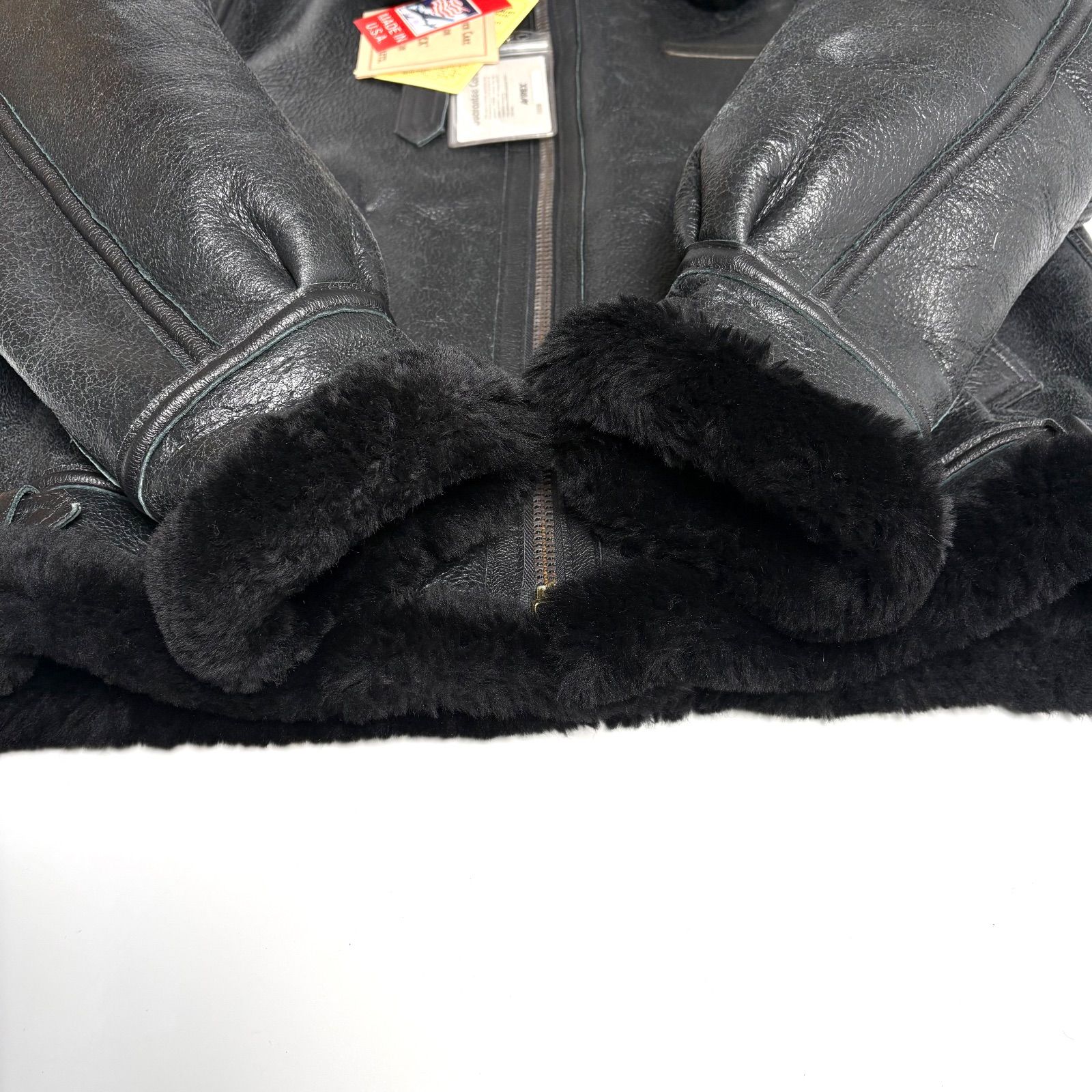 米国製】AVIREX ムートンジャケット 黒 46 フライトジャケット B-3