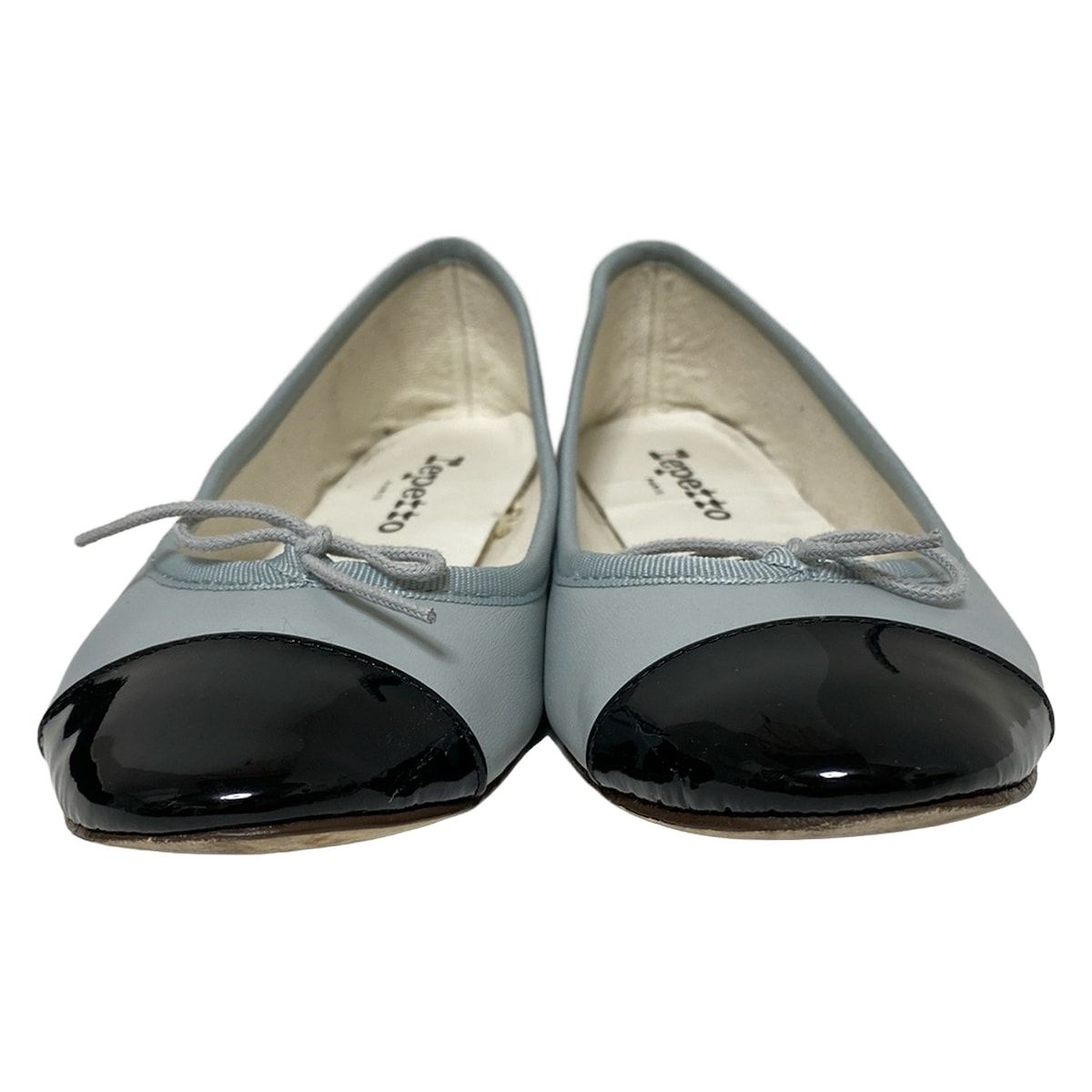 - ライトブルー×黒