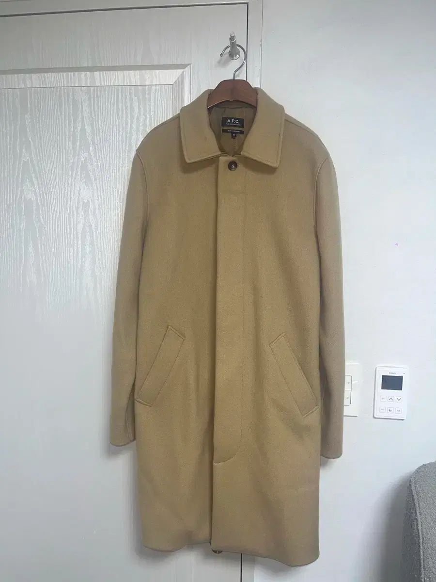 A.P.C. アー・ペー・セー ベージュ ステンカラーコート 【公式通販】