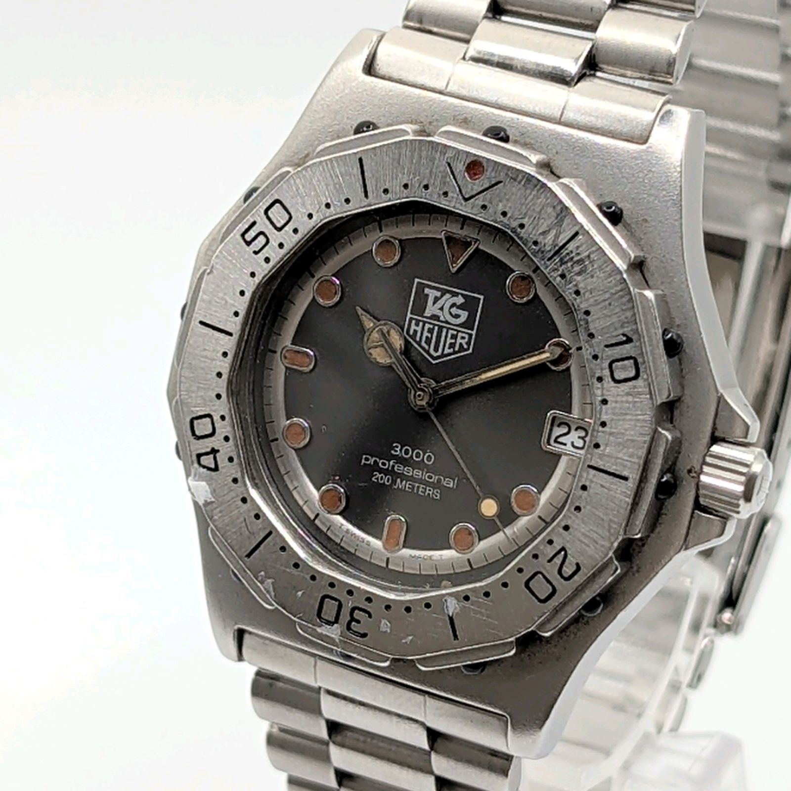 TAG HEUER 3000 Professional 932.206 Watch Quartz Men's Silver