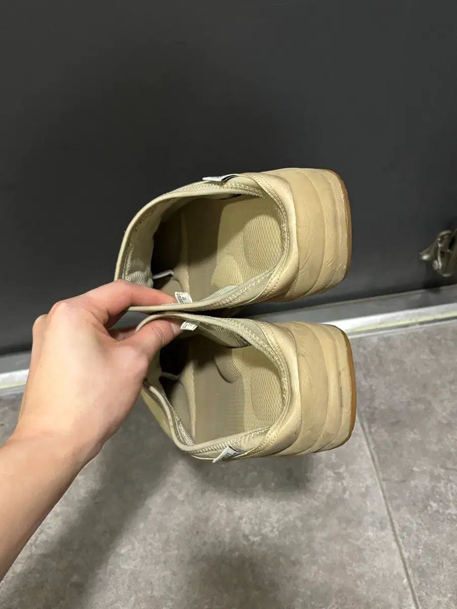 Suicoke足袋ミュール