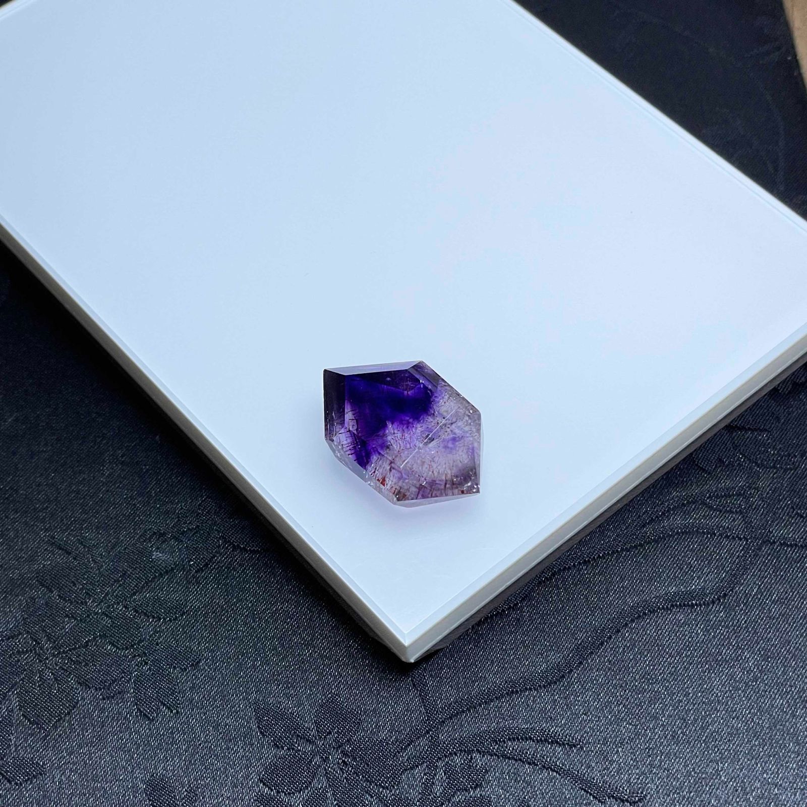 上 スーパーセブン パワーストーン 天然石 原石 31.4 19.9 11.6 mm ZZ 1850