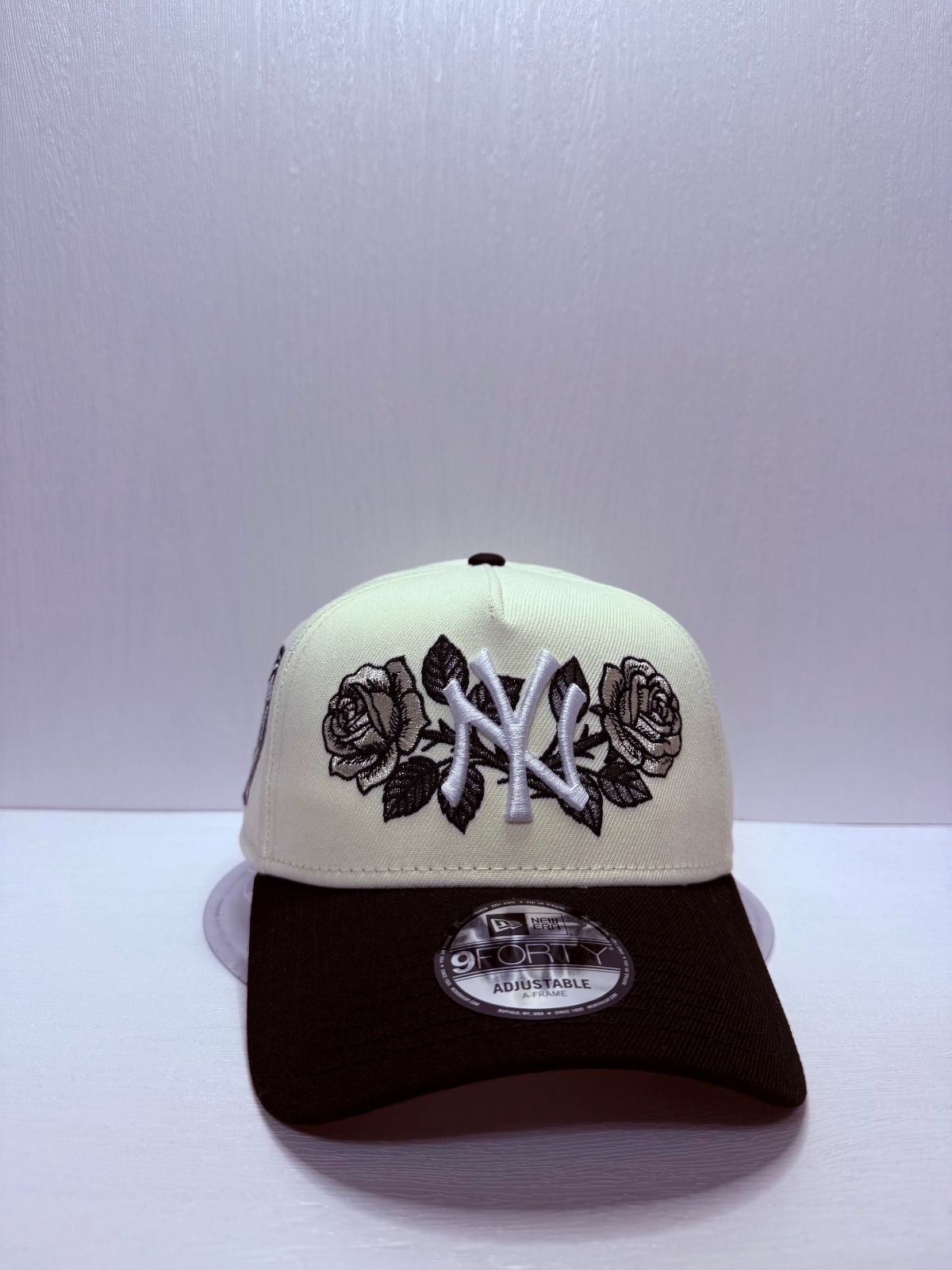 Newera ニューヨークヤンキース サブウェイシリーズ2000 ローズ刺繍