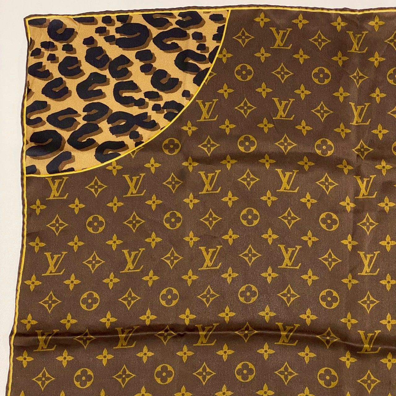 VUITTON