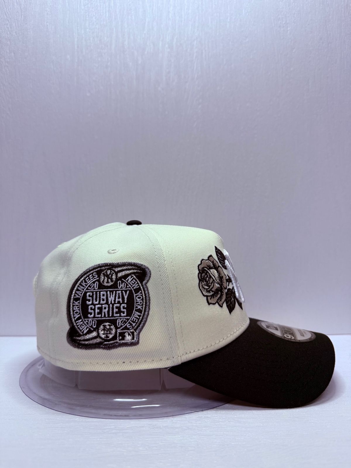 Newera ニューヨークヤンキース サブウェイシリーズ2000 ローズ刺繍