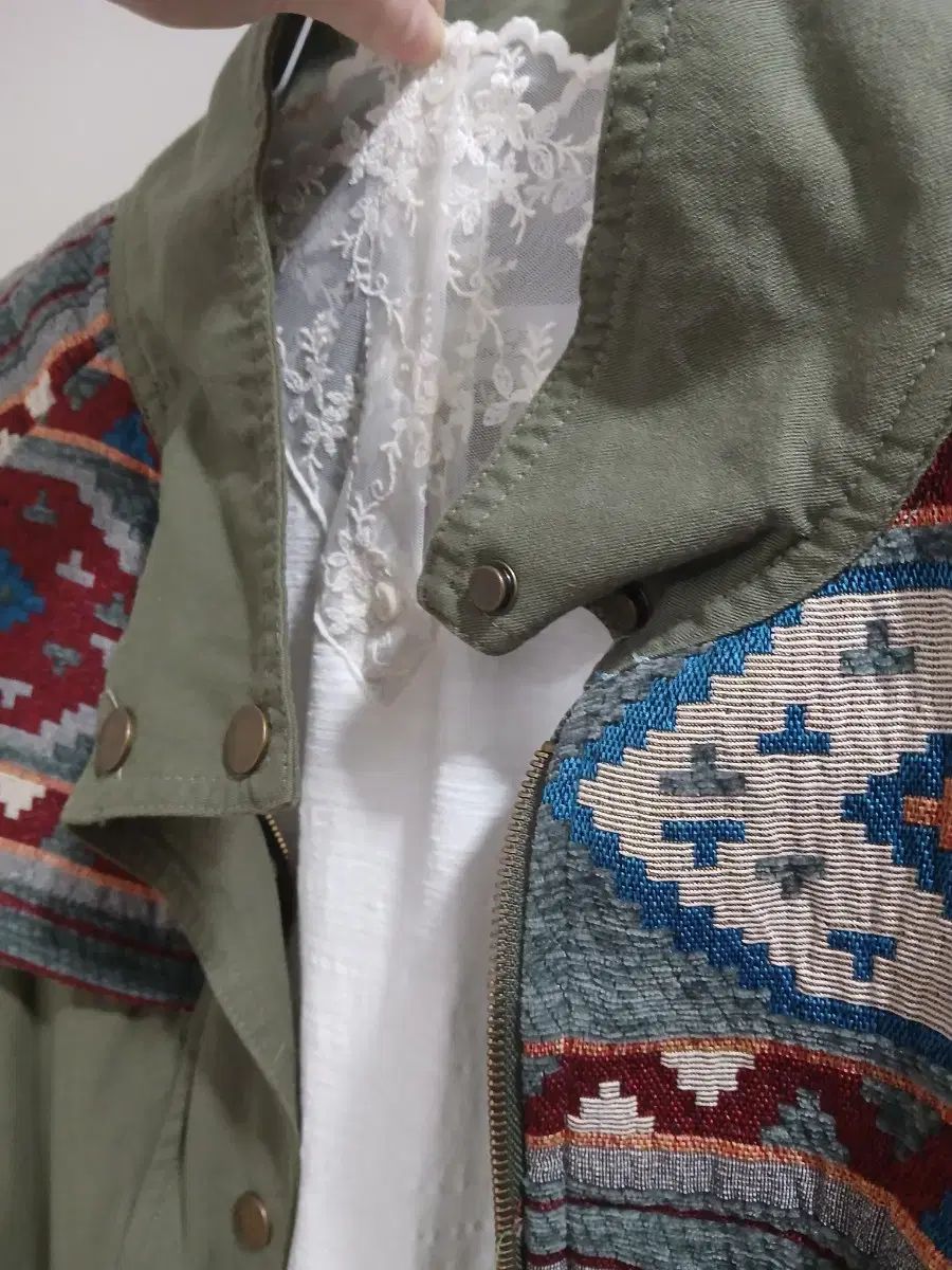 森ガール エスニック マウンテンパーカー レイヤードTシャツ