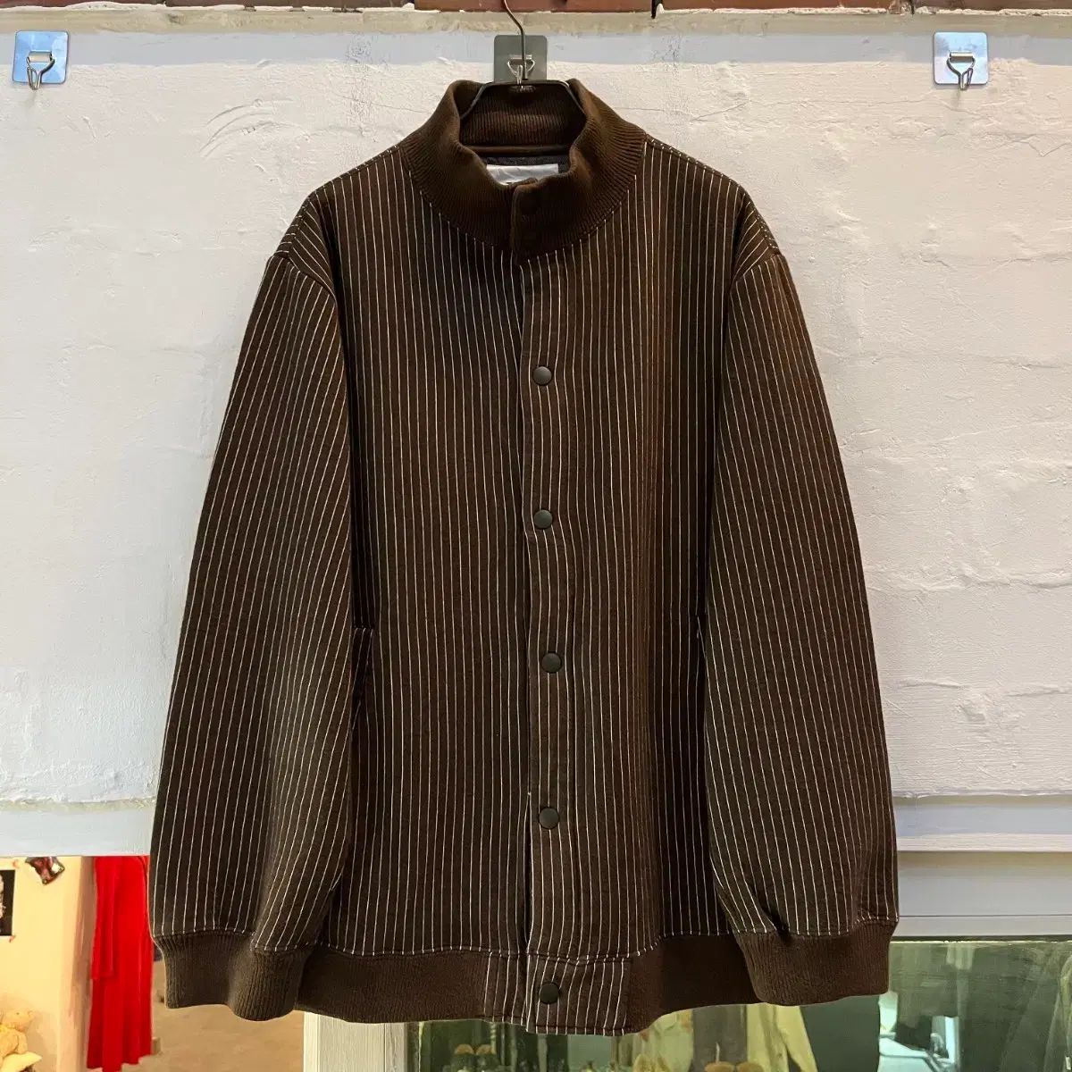 TAKEO KIKUCHI ウールブラウンストライプジャケット L タケオキクチ Takeo Kikuchi ブラウン ストライプ ブルゾン ジャケット 3 - メルカリ
