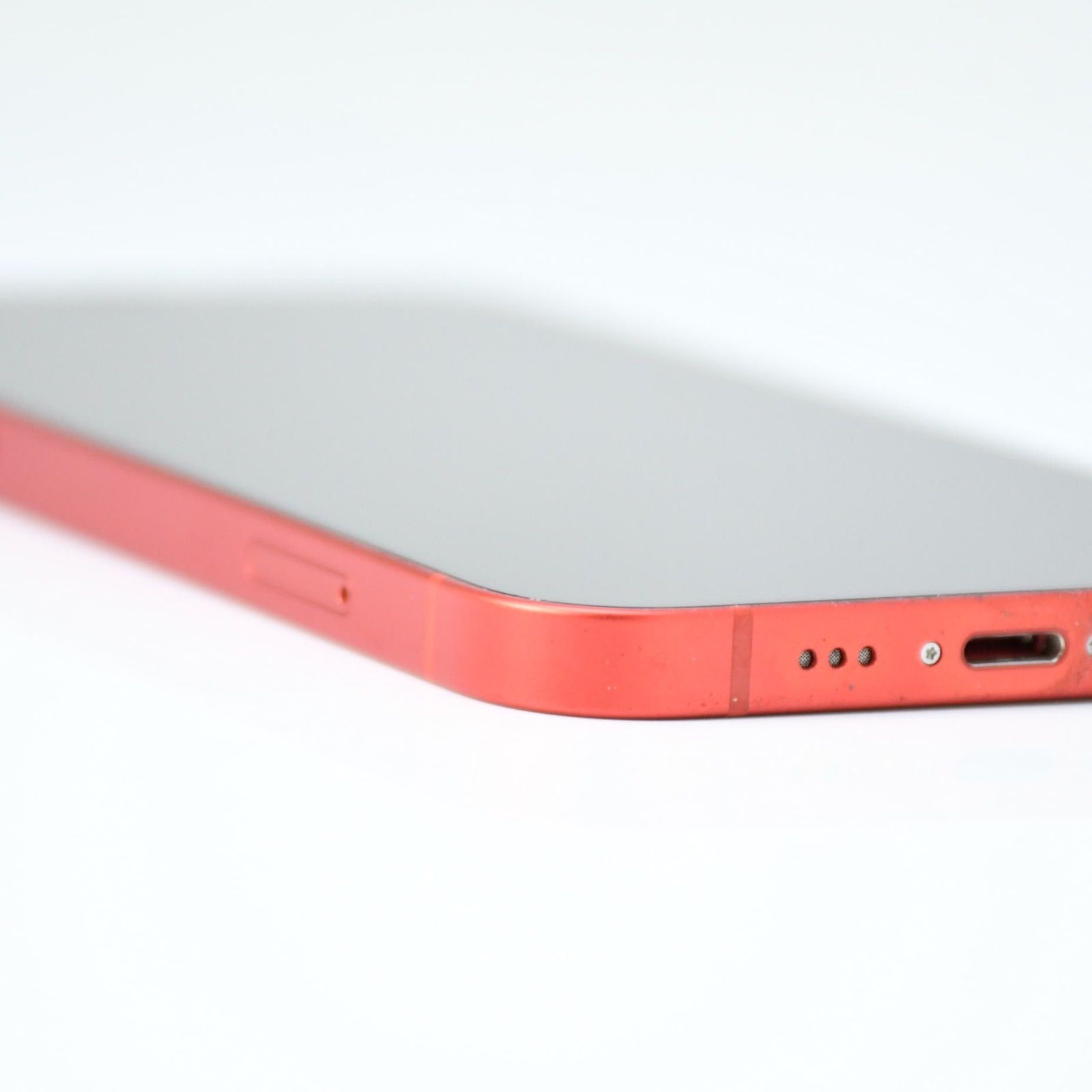 バッテリー最大容量 100％＊液晶美品】 docomo SIMフリー iPhone12