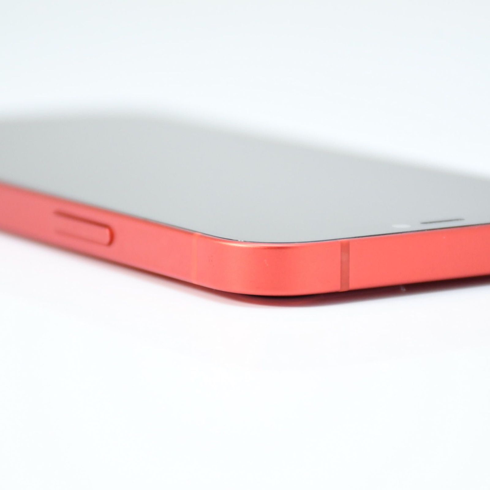 バッテリー最大容量 100％＊液晶美品】 docomo SIMフリー iPhone12