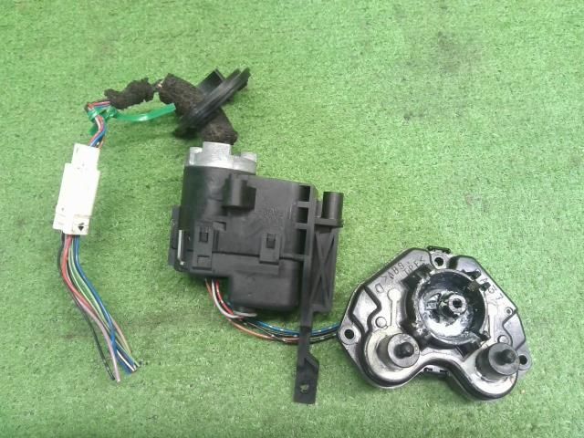 中古】ルークス DBA-ML21S 右ドアミラー サイドミラー 格納モーター