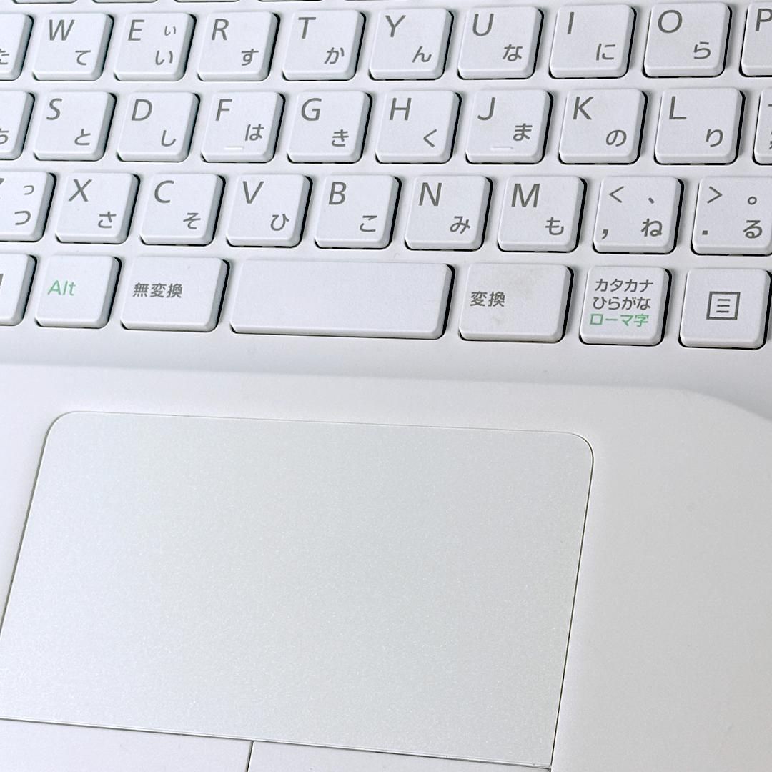  Corei 7 8 GB SSD Windows 11 ホワイト ノートパソコン Windowsノート本体 ノートPC