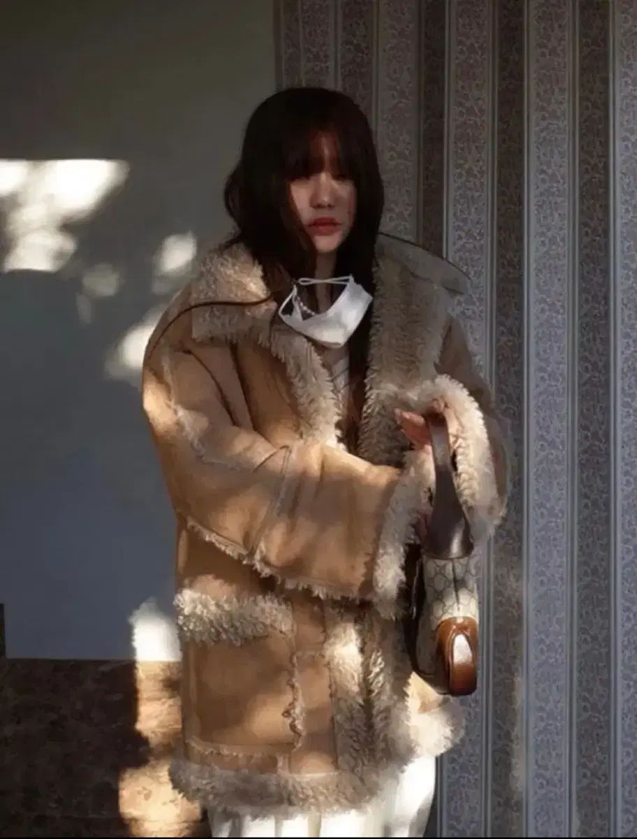 フレックル リバーシブル ムートン