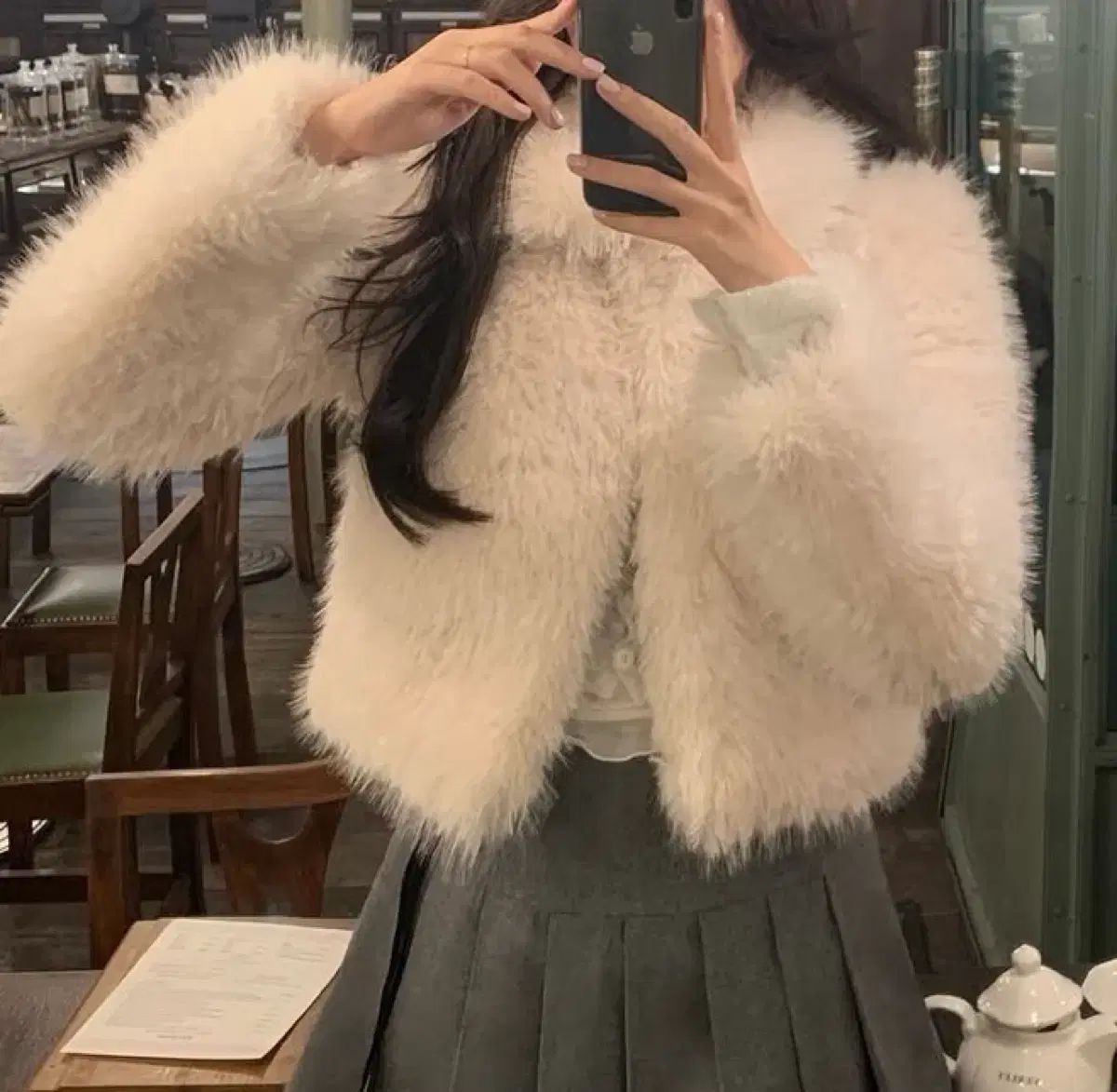 シイェ ベイビーロイヤル ファー ジャケット アイボリー