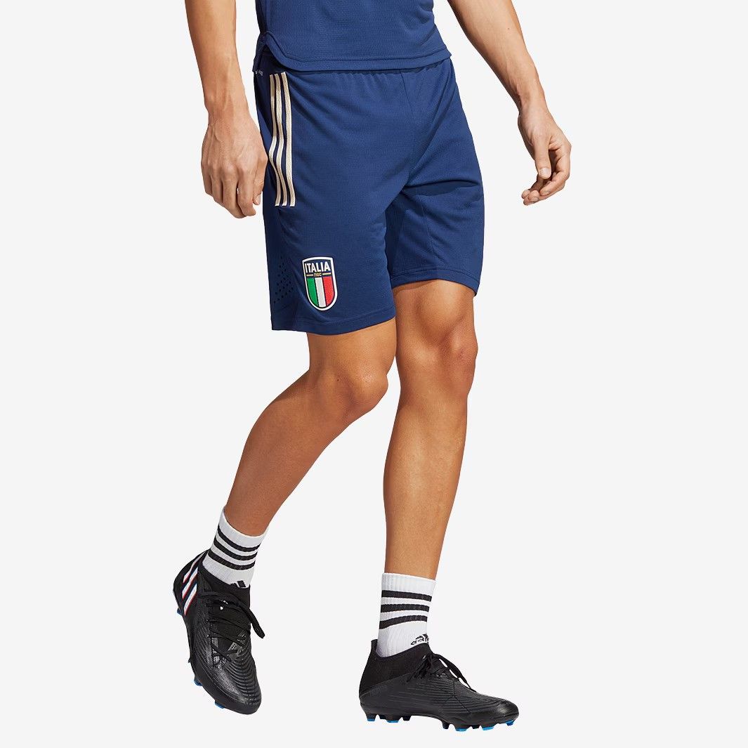 adidas イタリア代表 2025 プロ トレーニング ショーツ 紺 スリムフィット