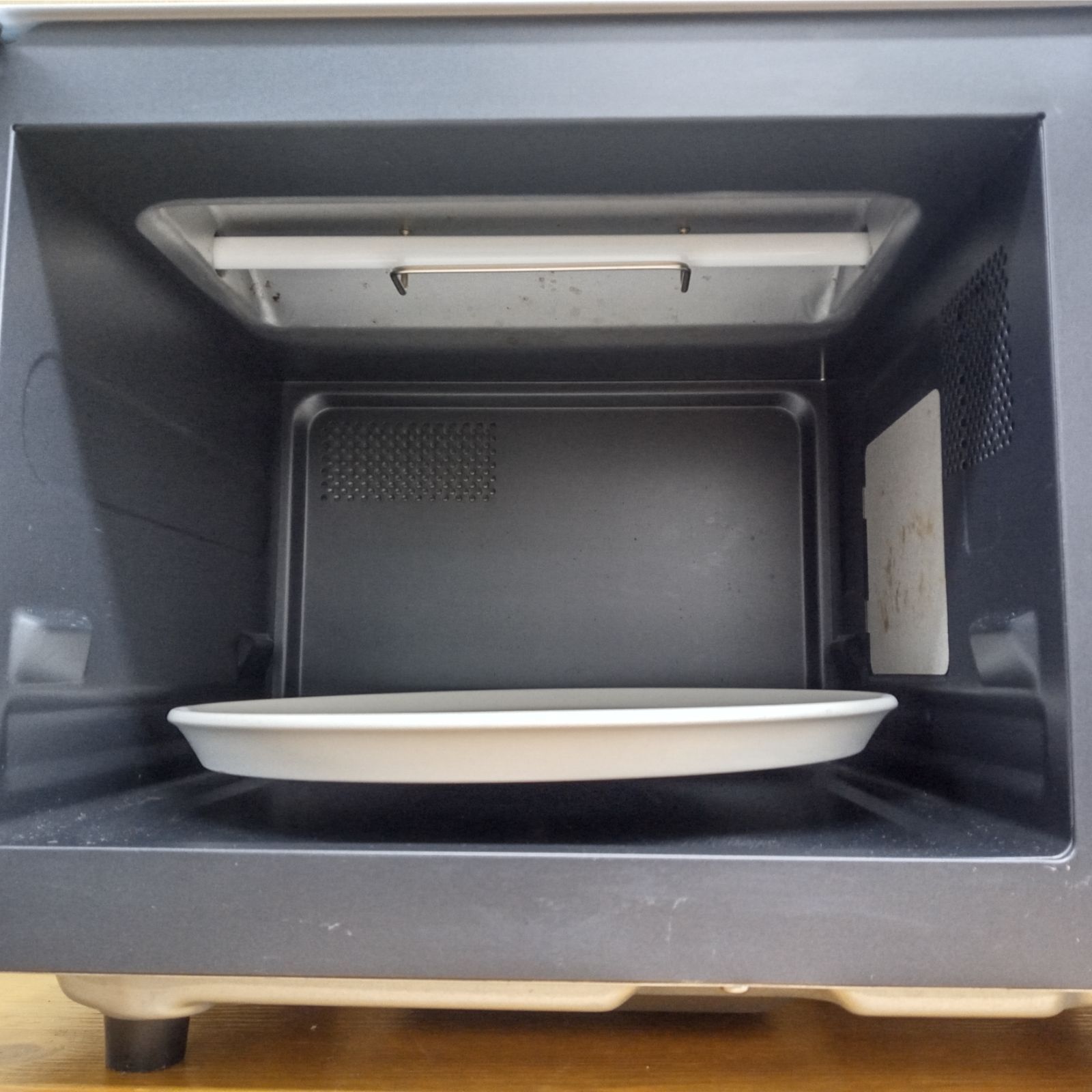 リユースのサカイ太田店 Panasonic オーブンレンジ 24年製 NE-KA1-W