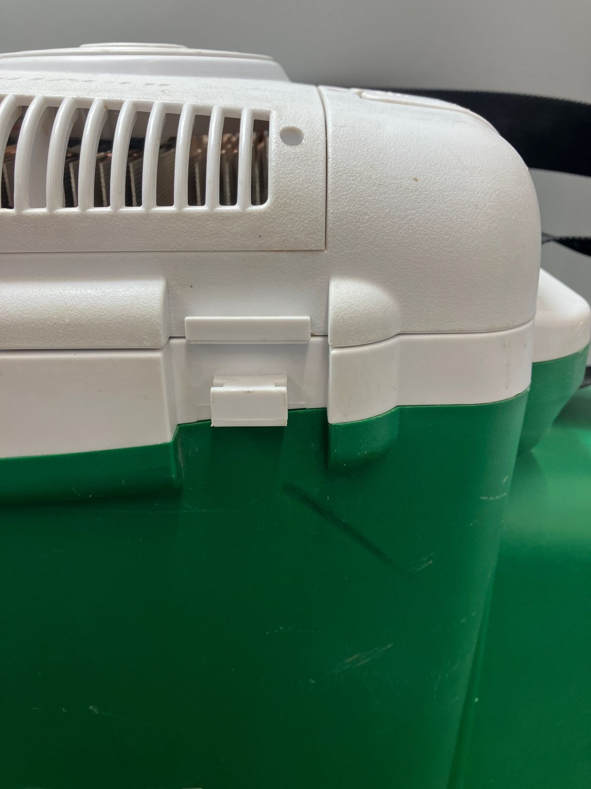 品 0936 日立工機 HiKOKI ハイコーキ 18 Vコードレス冷温庫 UL DSL NM