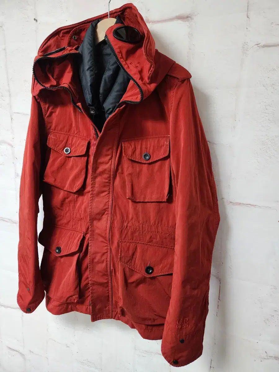 C.P. COMPANY シーピーカンパニー ゴーグル フード ジャケット - メルカリ