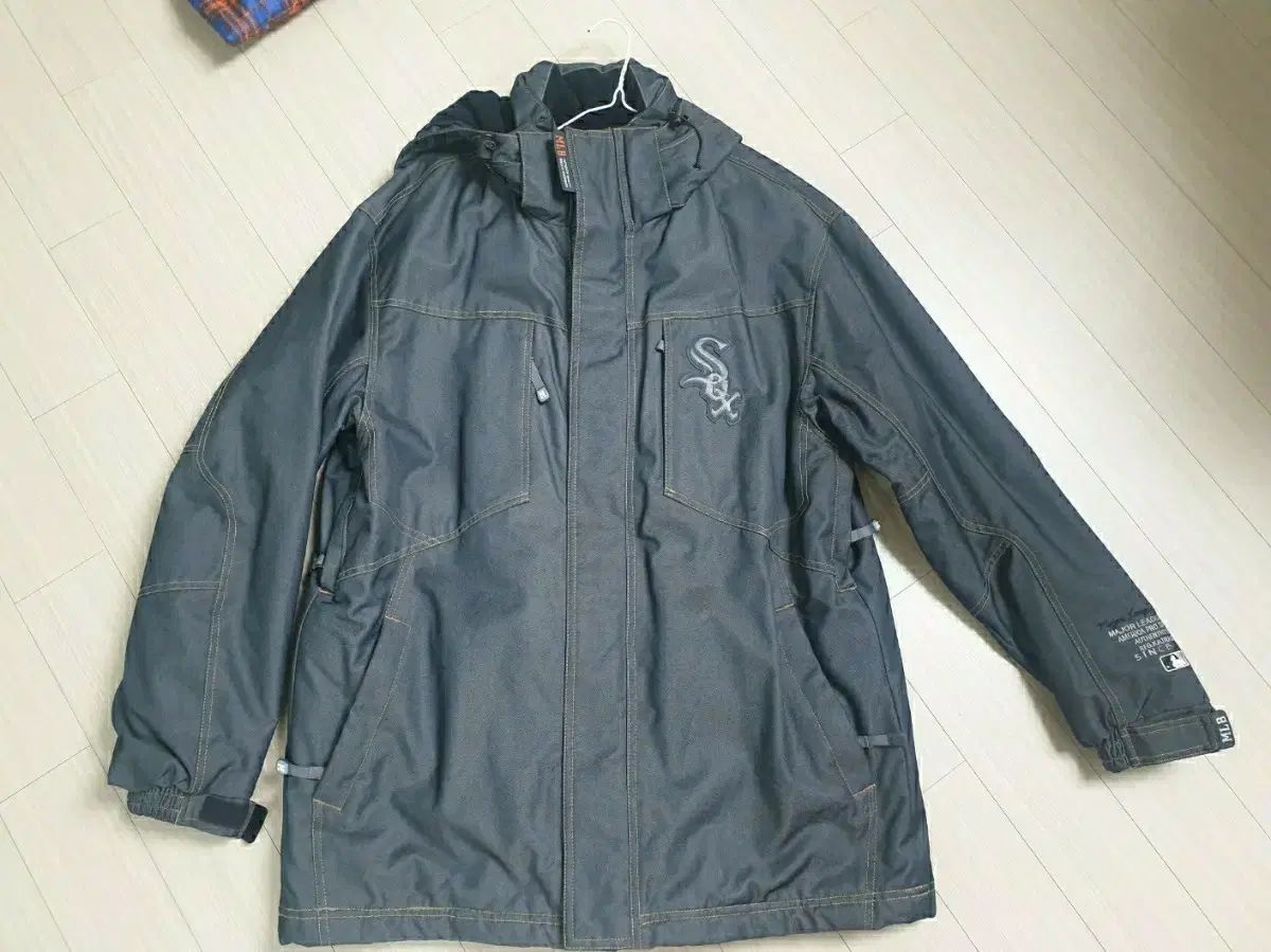 MLB スクール アウター 100