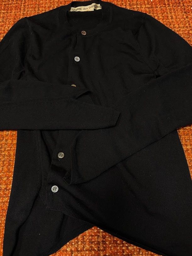 コムデギャルソン　変形　カーディガン　s COMME DES GARCONS OUTSIDE SEAM LONG BACK CARDIGAN (COMME des