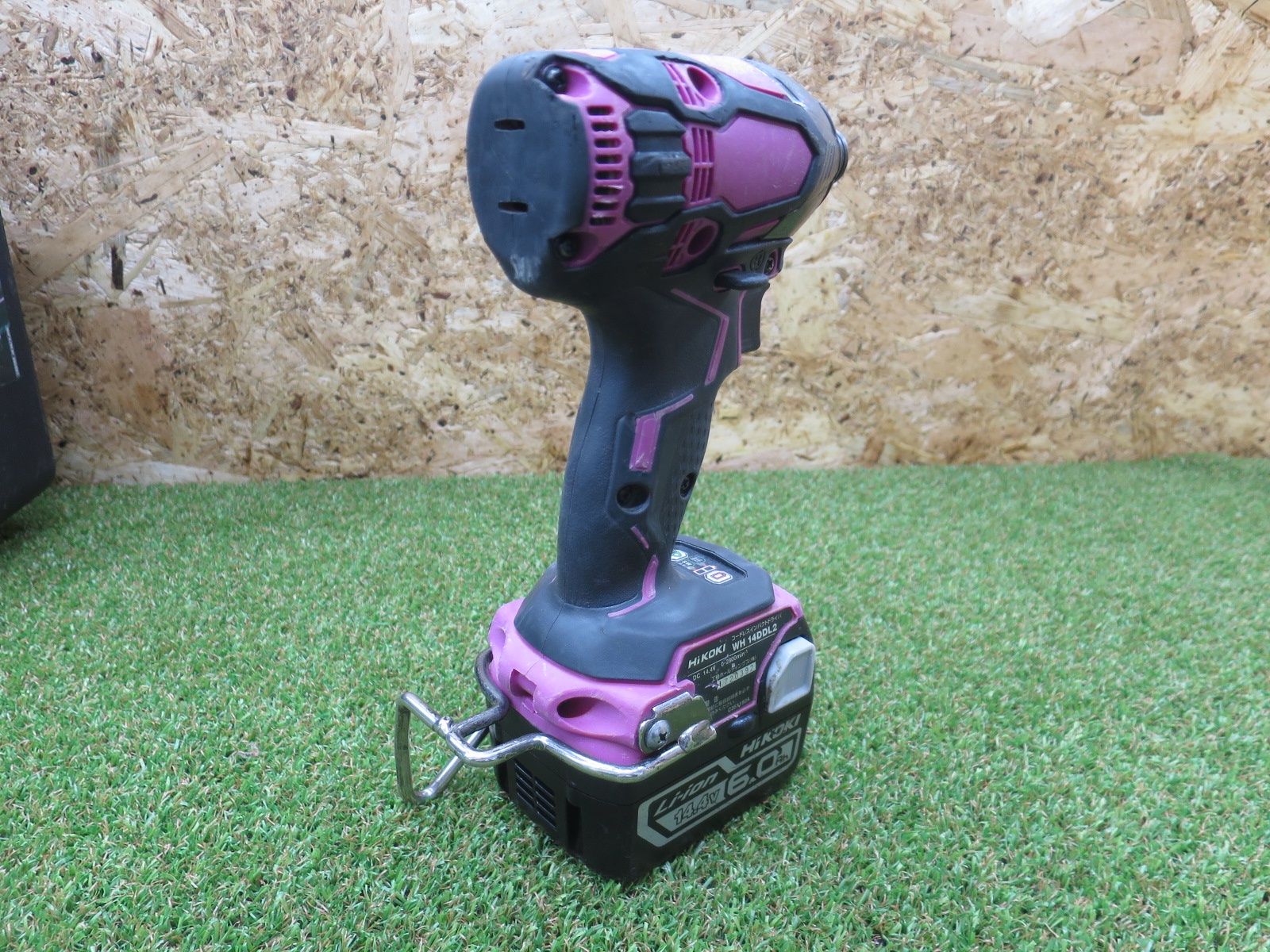 V インパクトドライバー