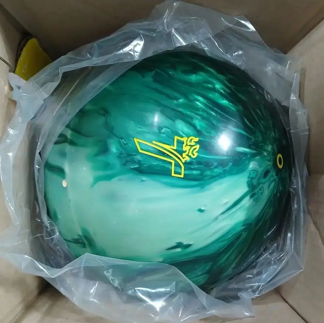 ボーリング 球 トラック パラゴン パール 15 パウンド