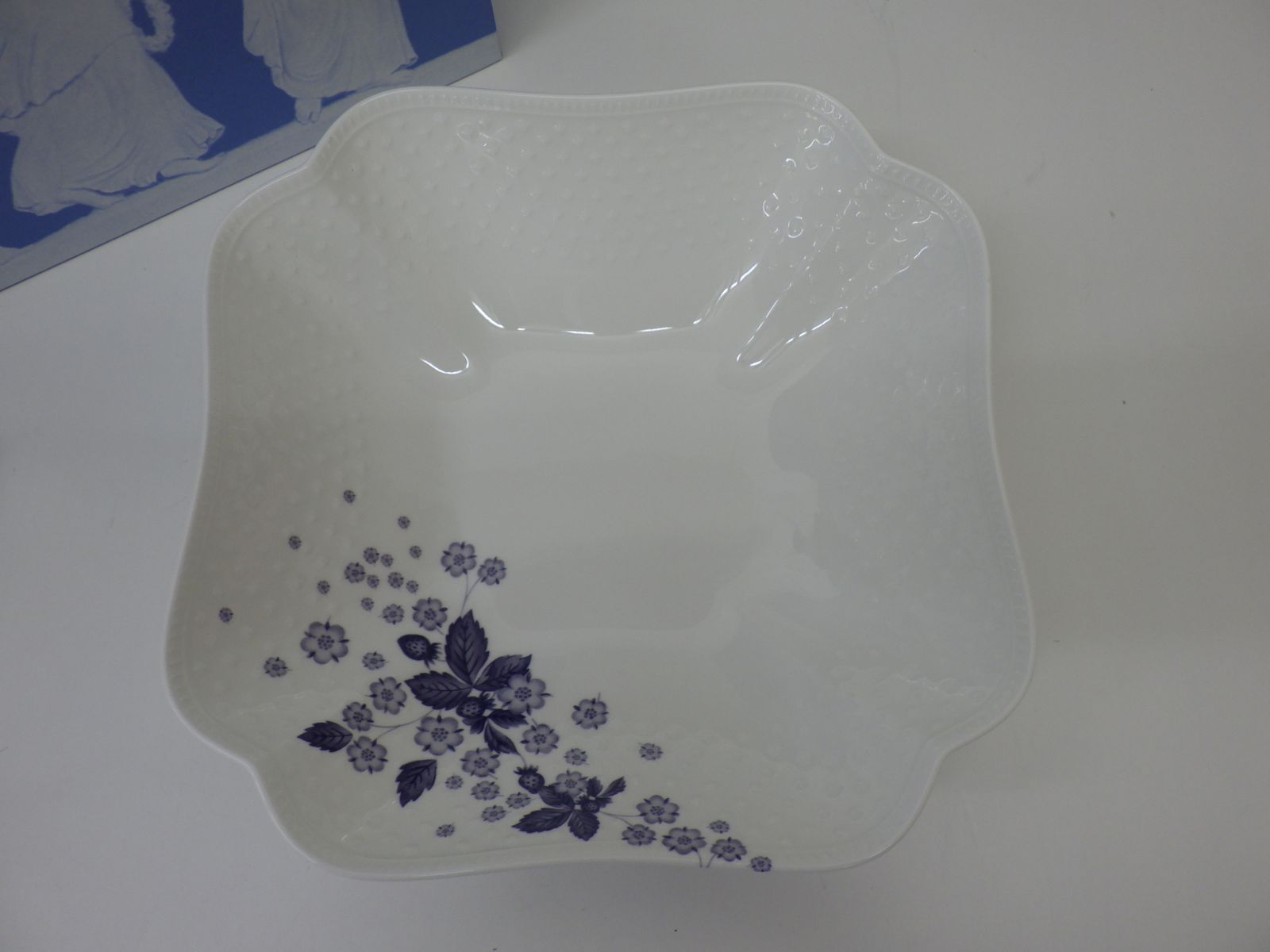 ウェッジウッド WEDGWOOD ストロベリー ブルーム インディゴ スクエア