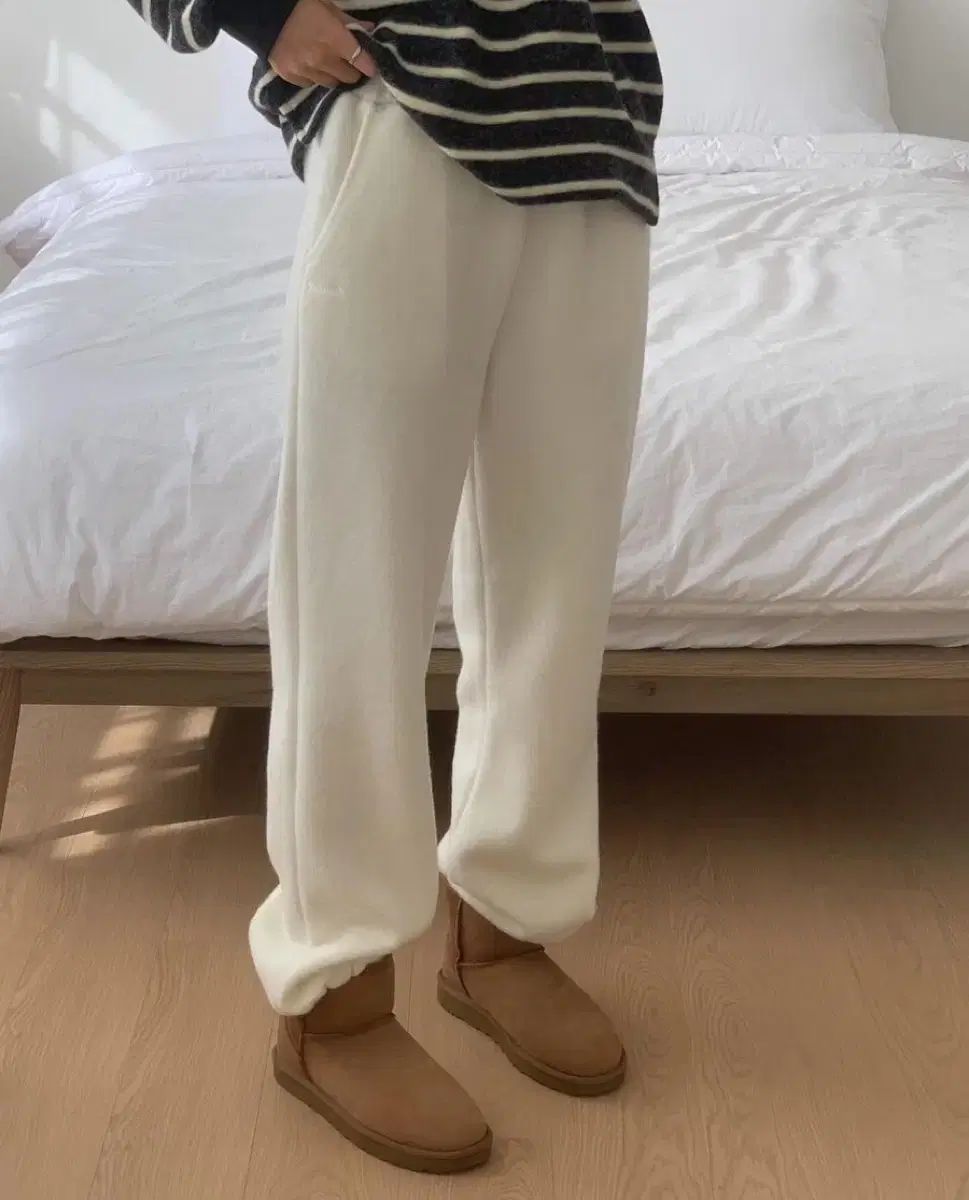 ミュレット クラウド ウール パンツ アイボリー
